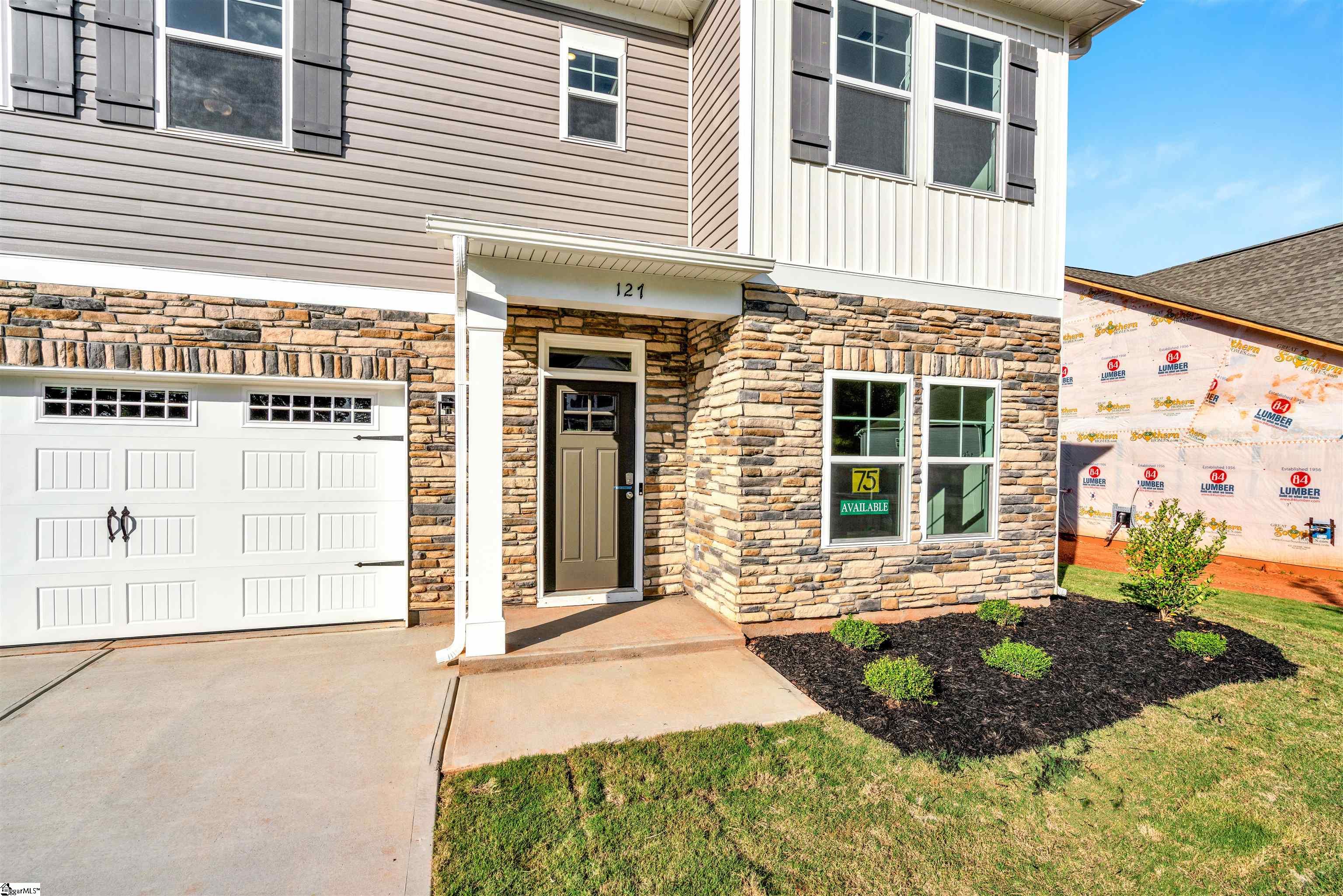 127 Hunters Ridge Drive