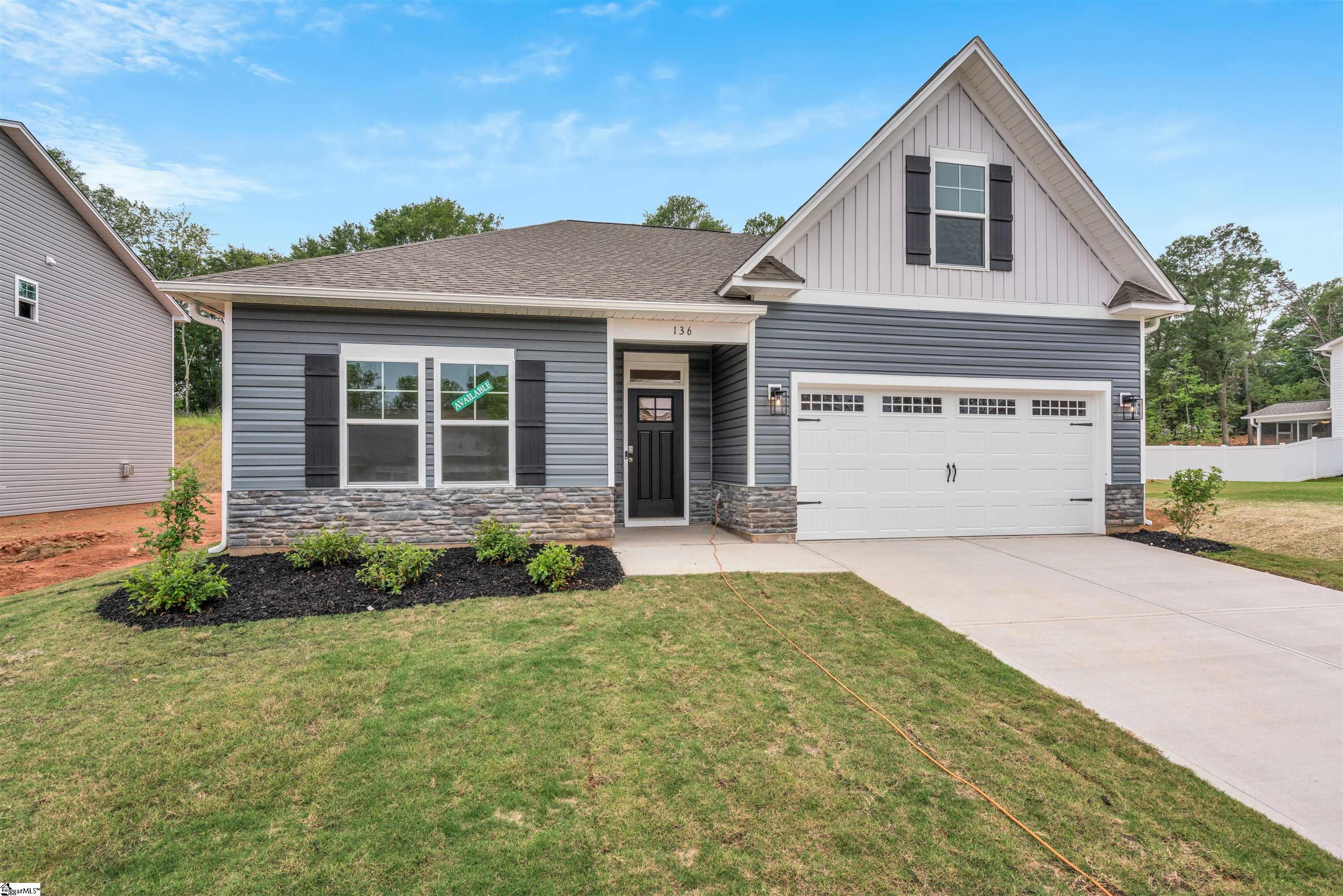 136 Hunters Ridge Drive