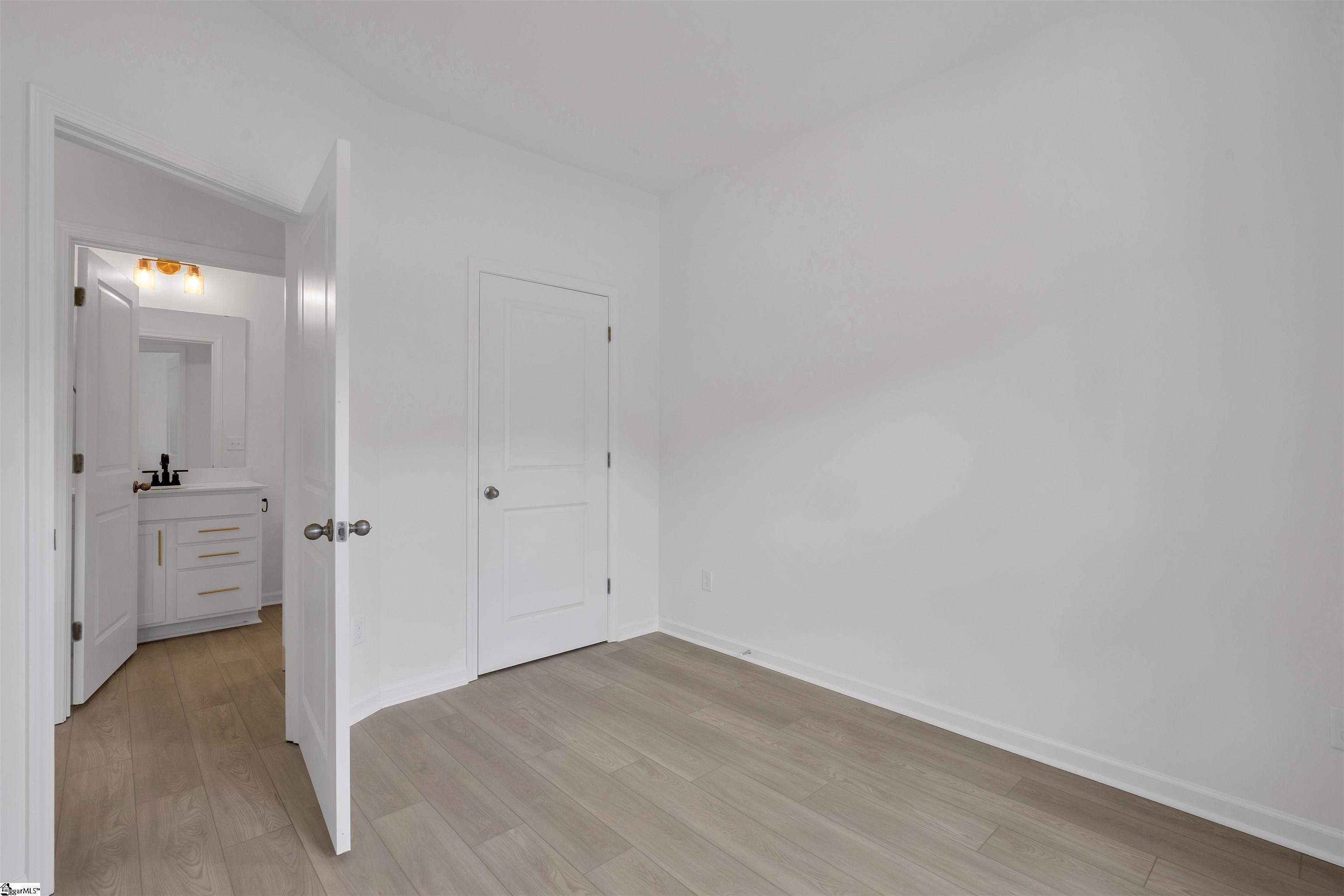 119 Hunters Ridge Drive