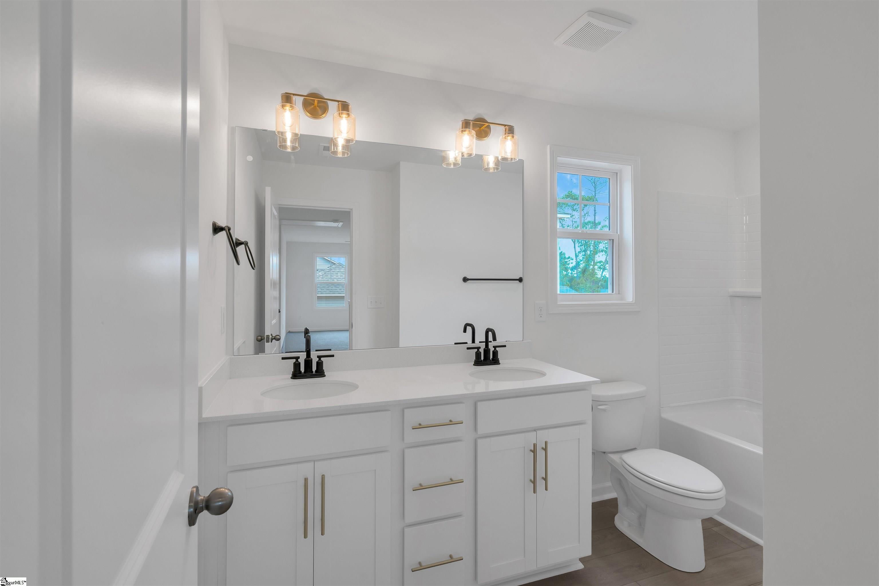 119 Hunters Ridge Drive