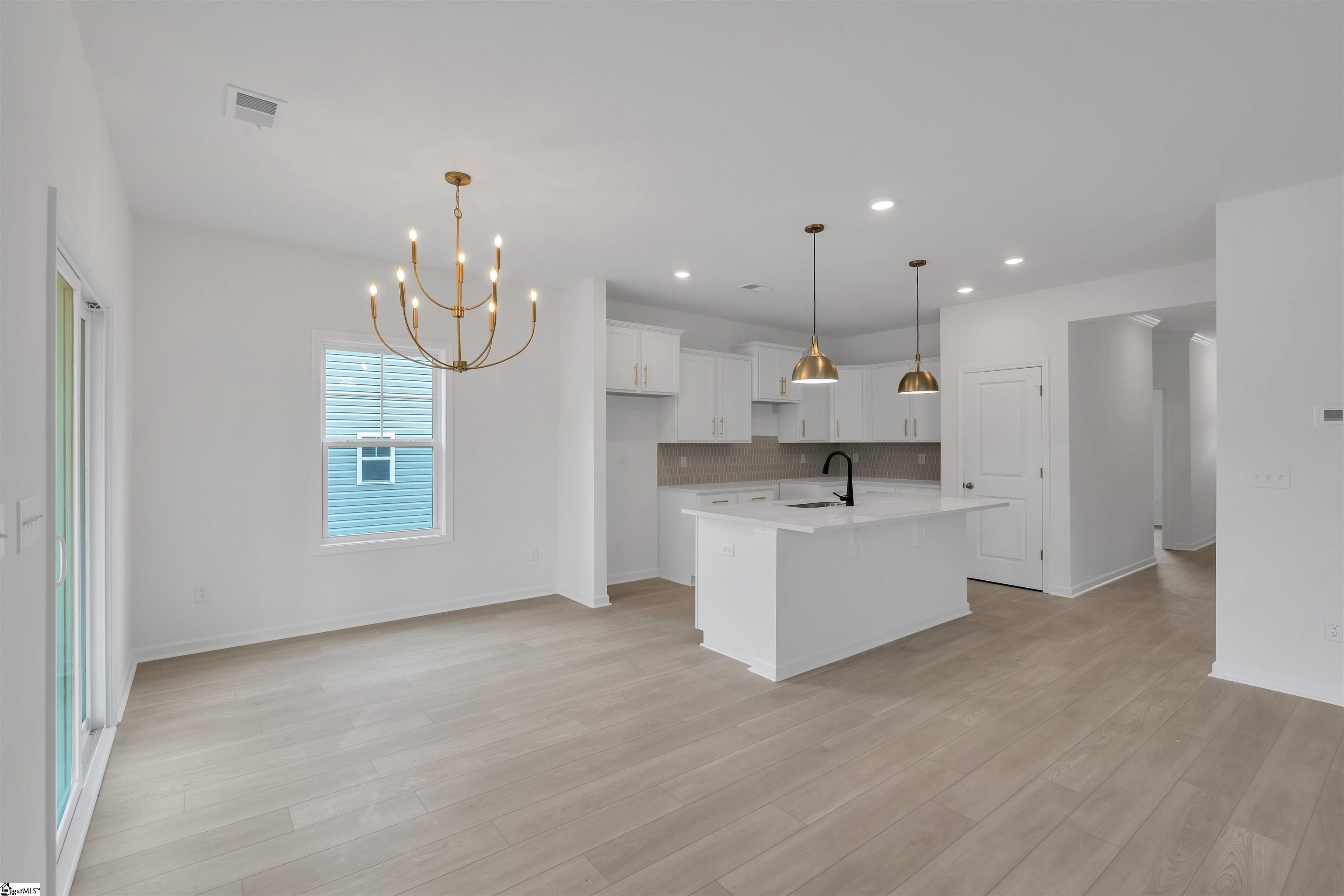 119 Hunters Ridge Drive