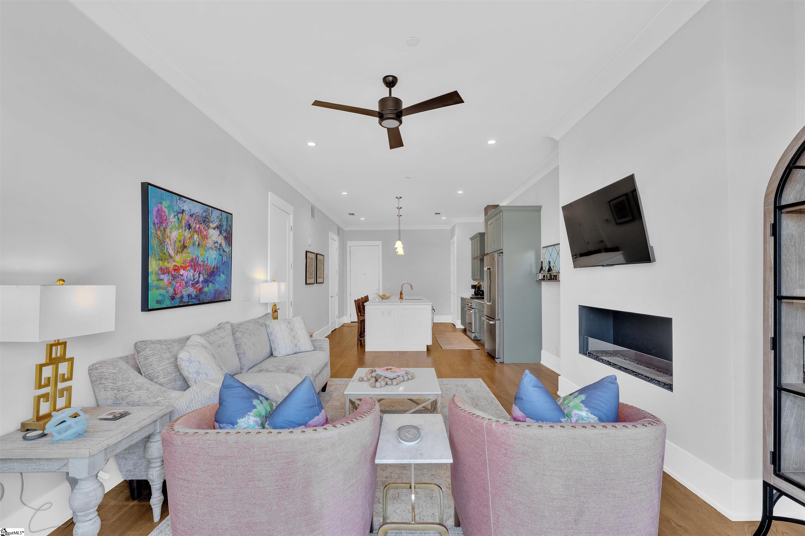 110 N Markley Street # 202