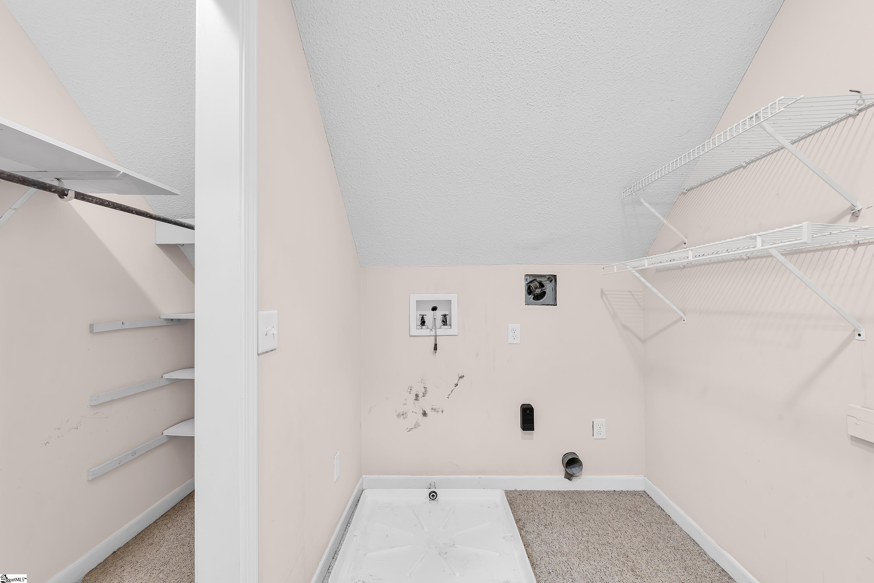 905 Spring Glen Drive