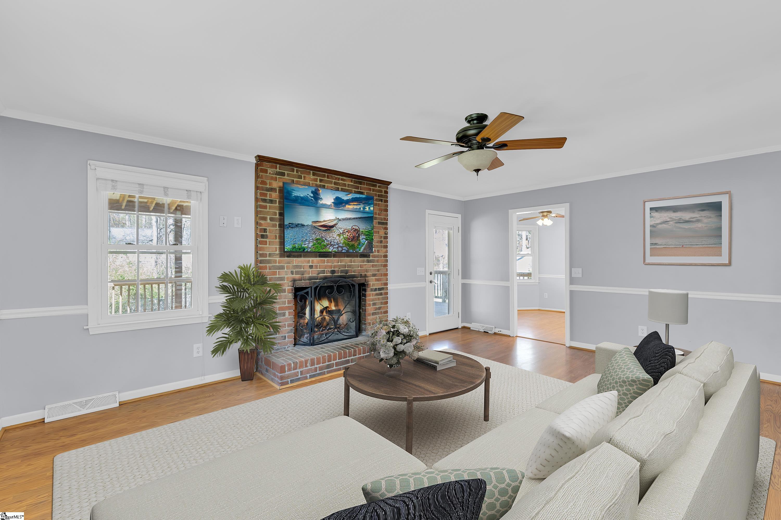 905 Spring Glen Drive