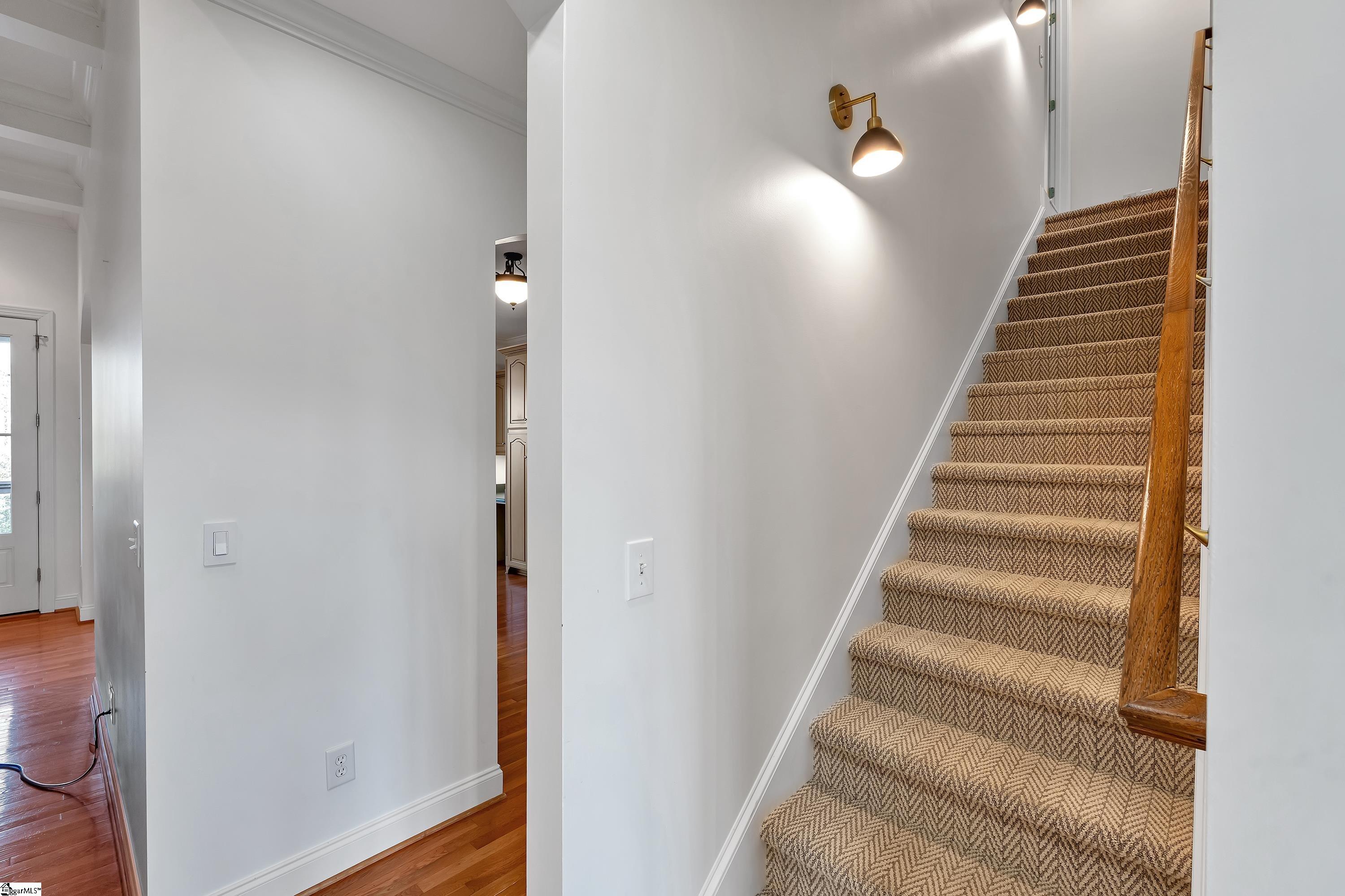 107 Clearstone Drive