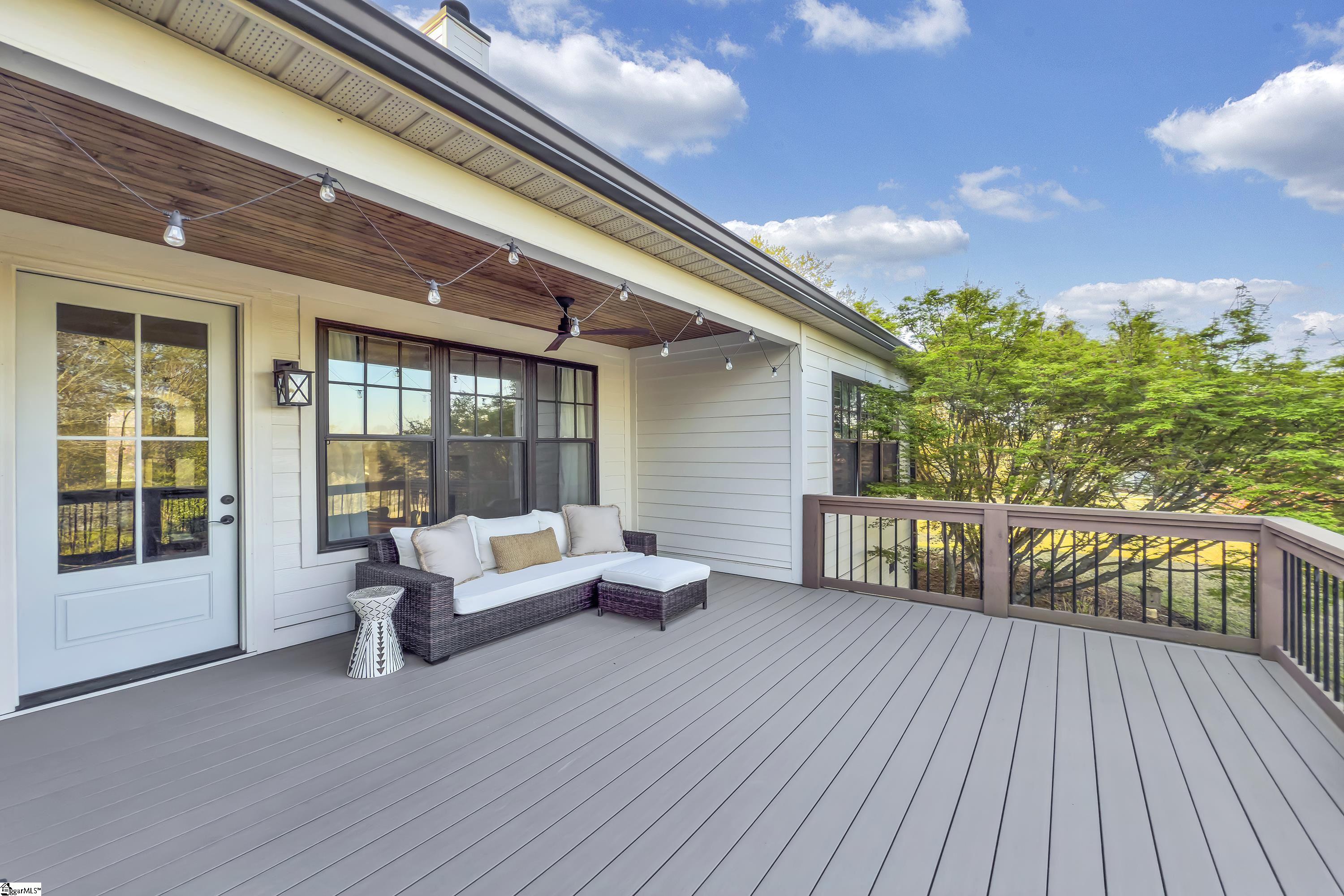 107 Clearstone Drive