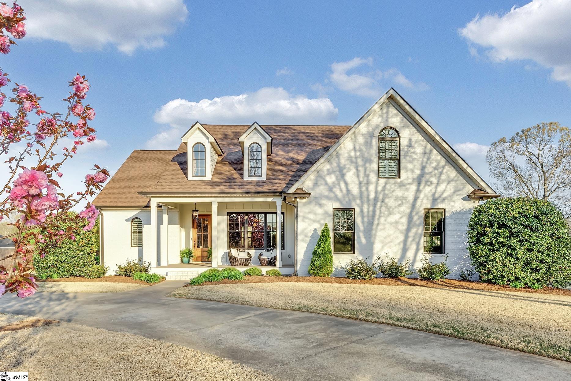 107 Clearstone Drive