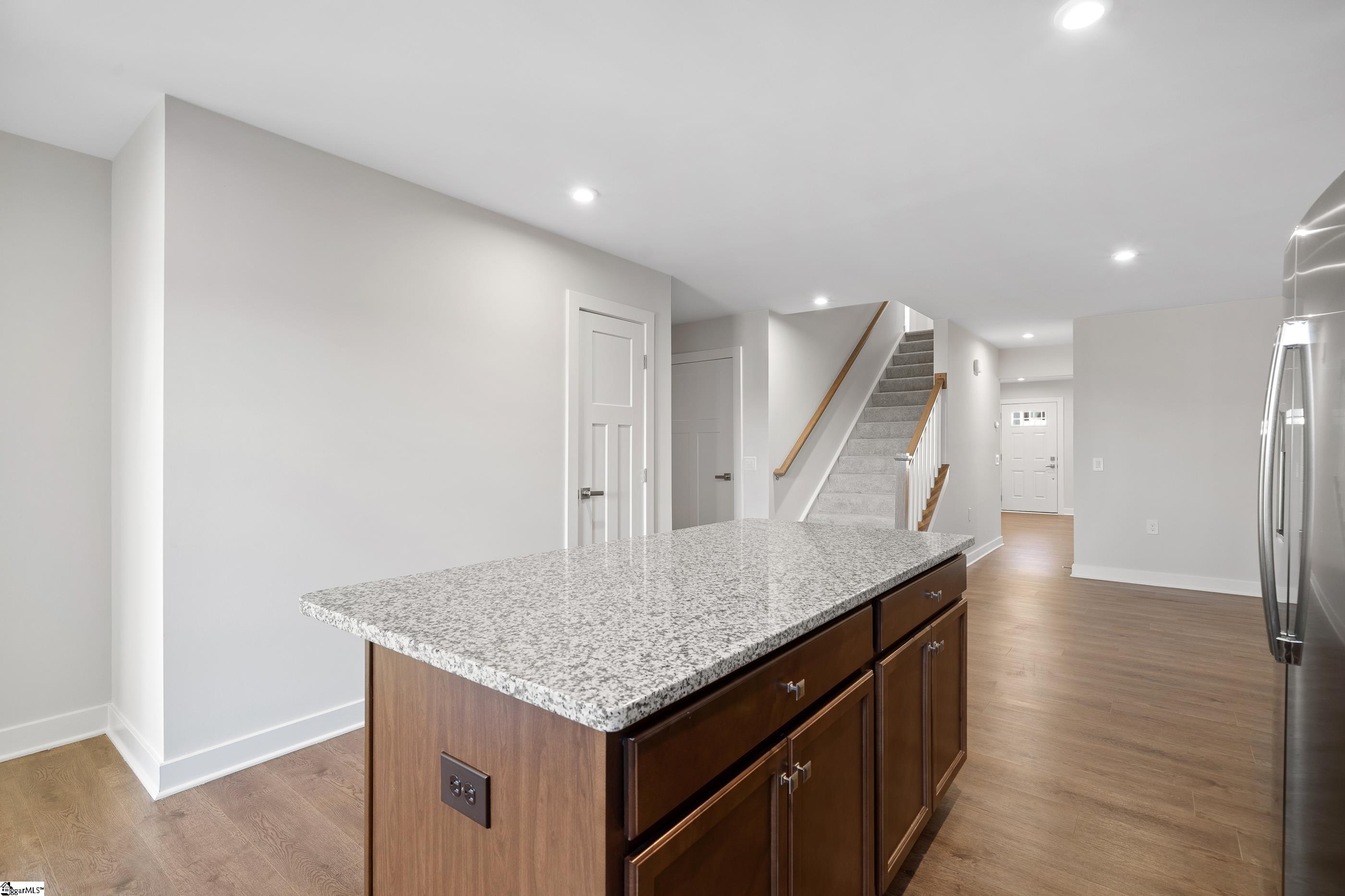 505 Roan Creek Trail