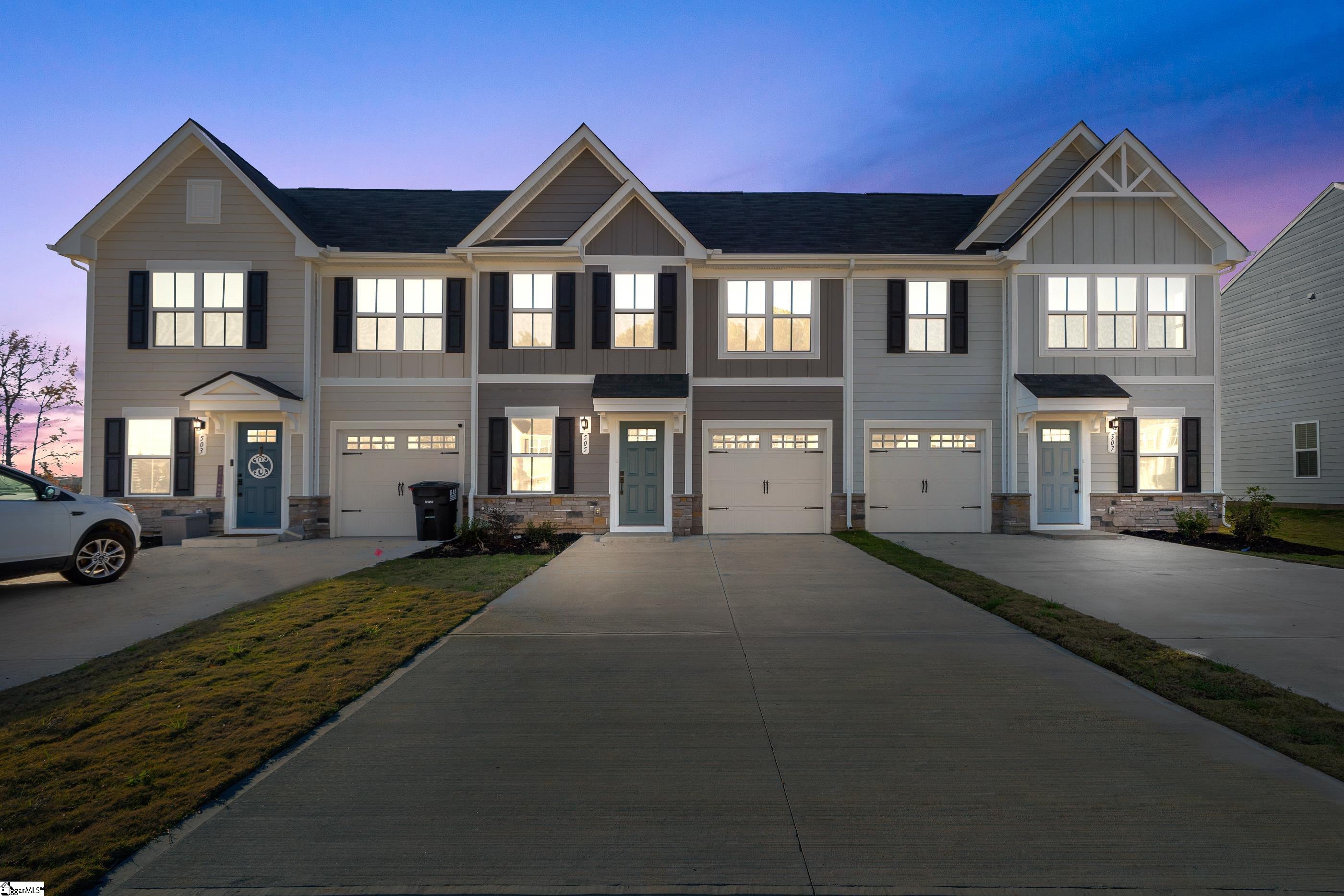 505 Roan Creek Trail