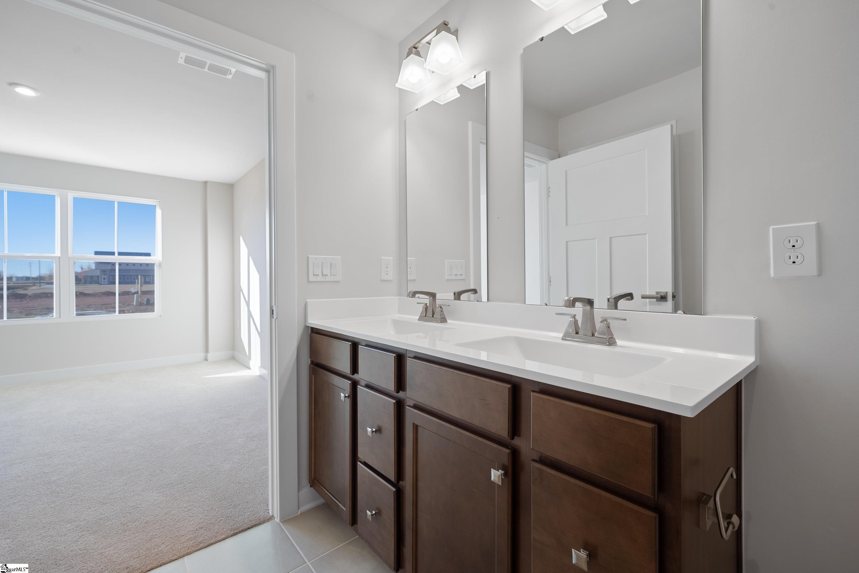 505 Roan Creek Trail