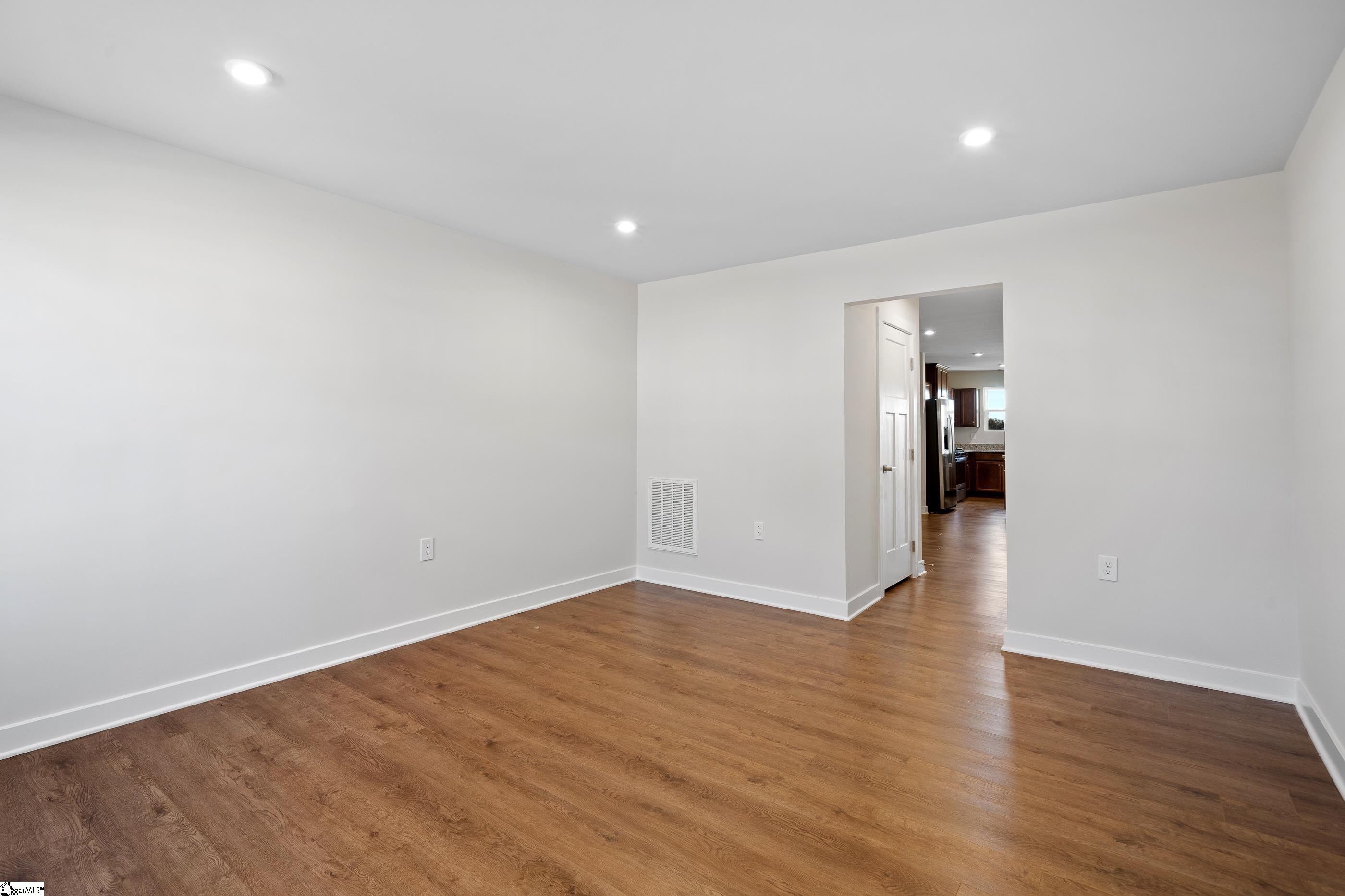 505 Roan Creek Trail