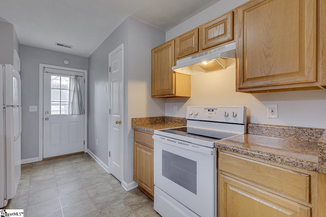 7 Verner Creek Court