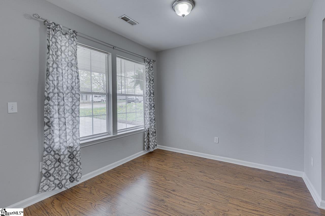 7 Verner Creek Court