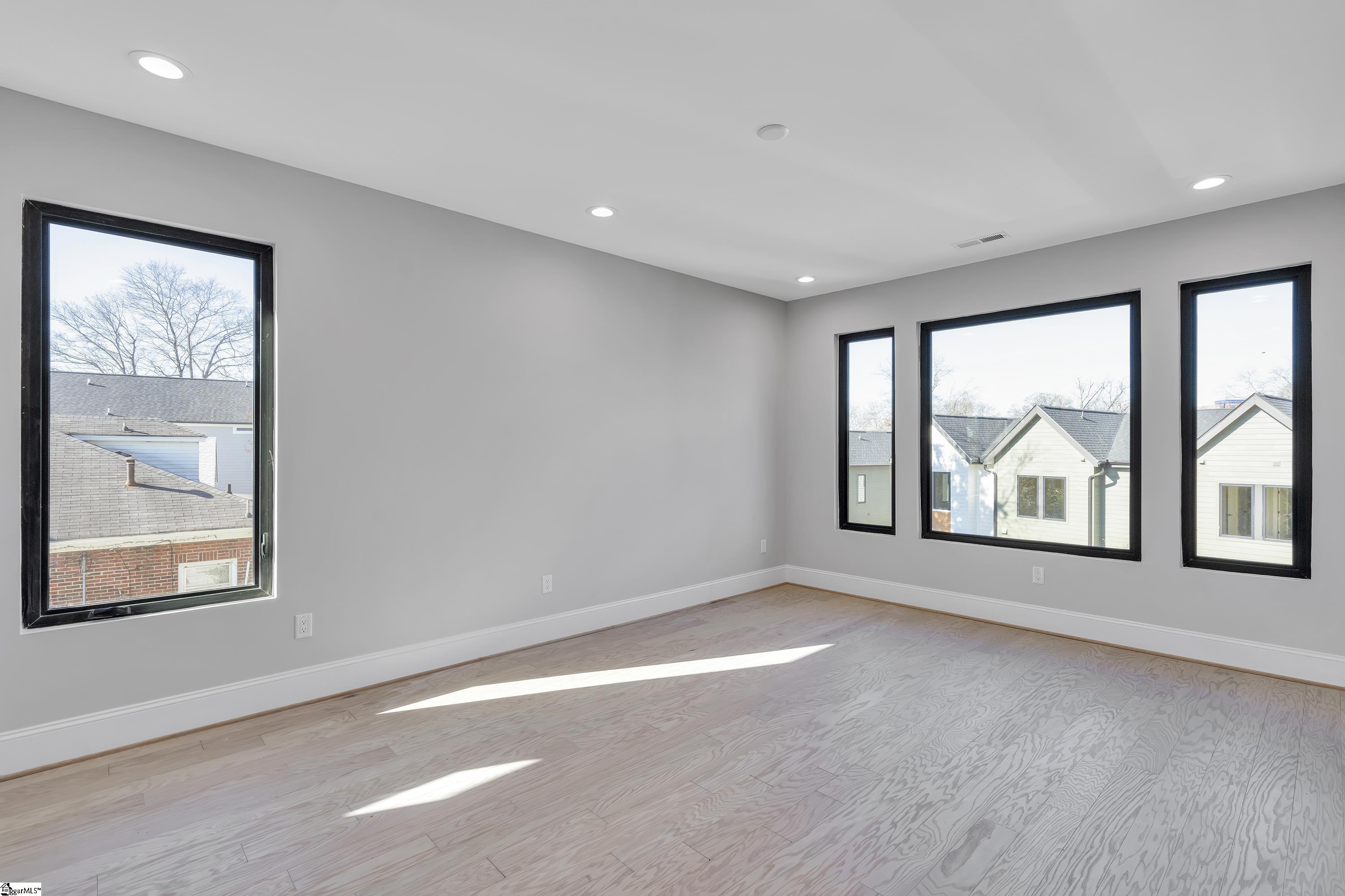 512 Anderson Street Unit 1