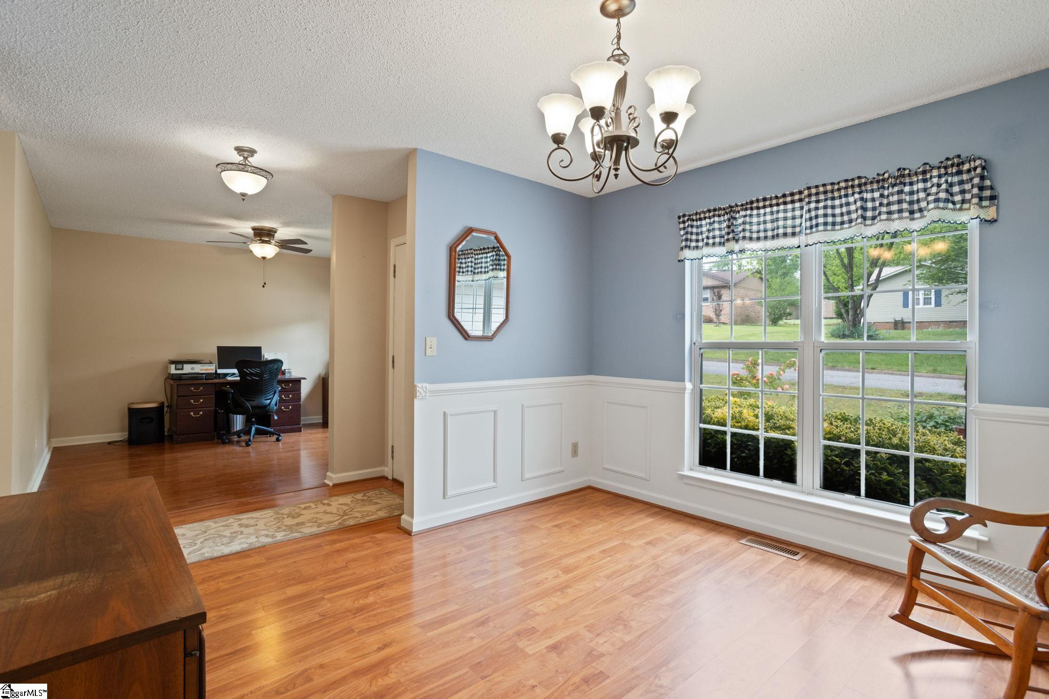 208 Laurelwood Drive