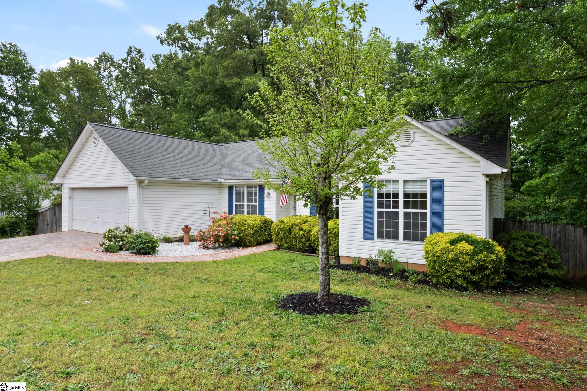 208 Laurelwood Drive