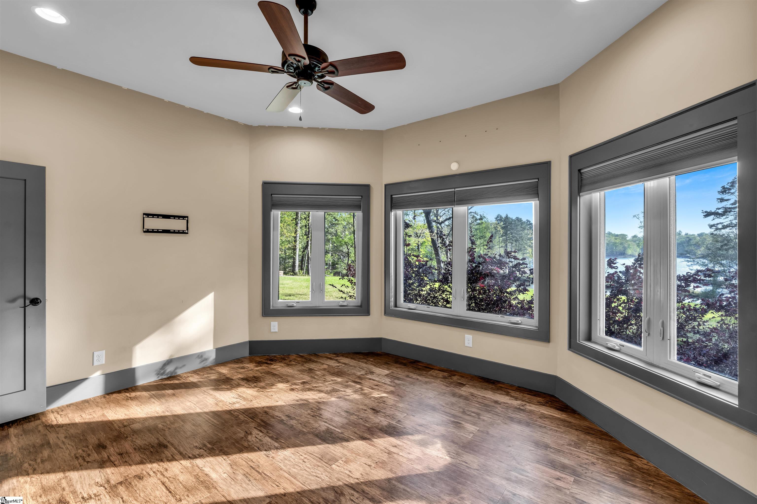 1217 Doug Hollow Road