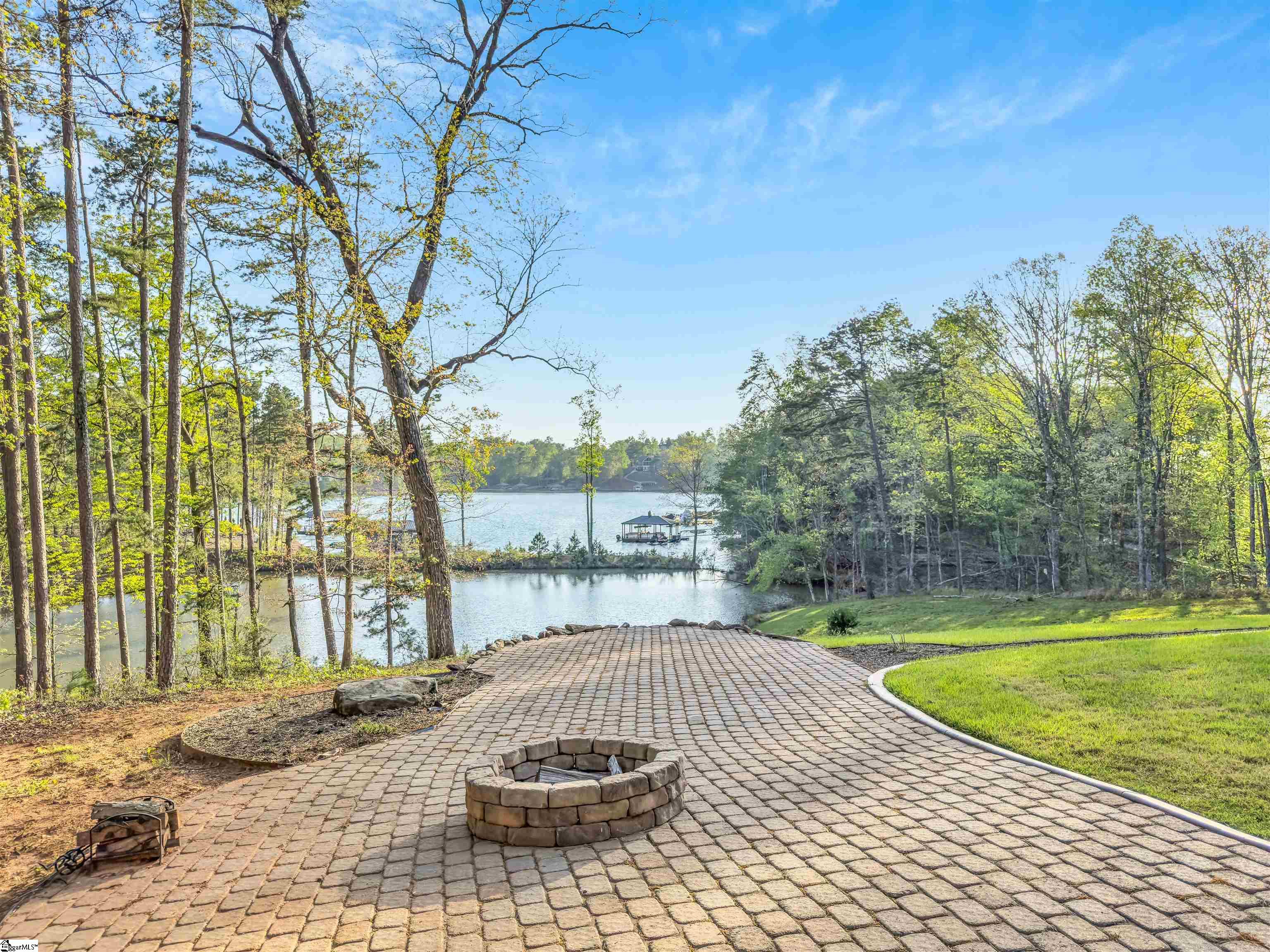 1217 Doug Hollow Road