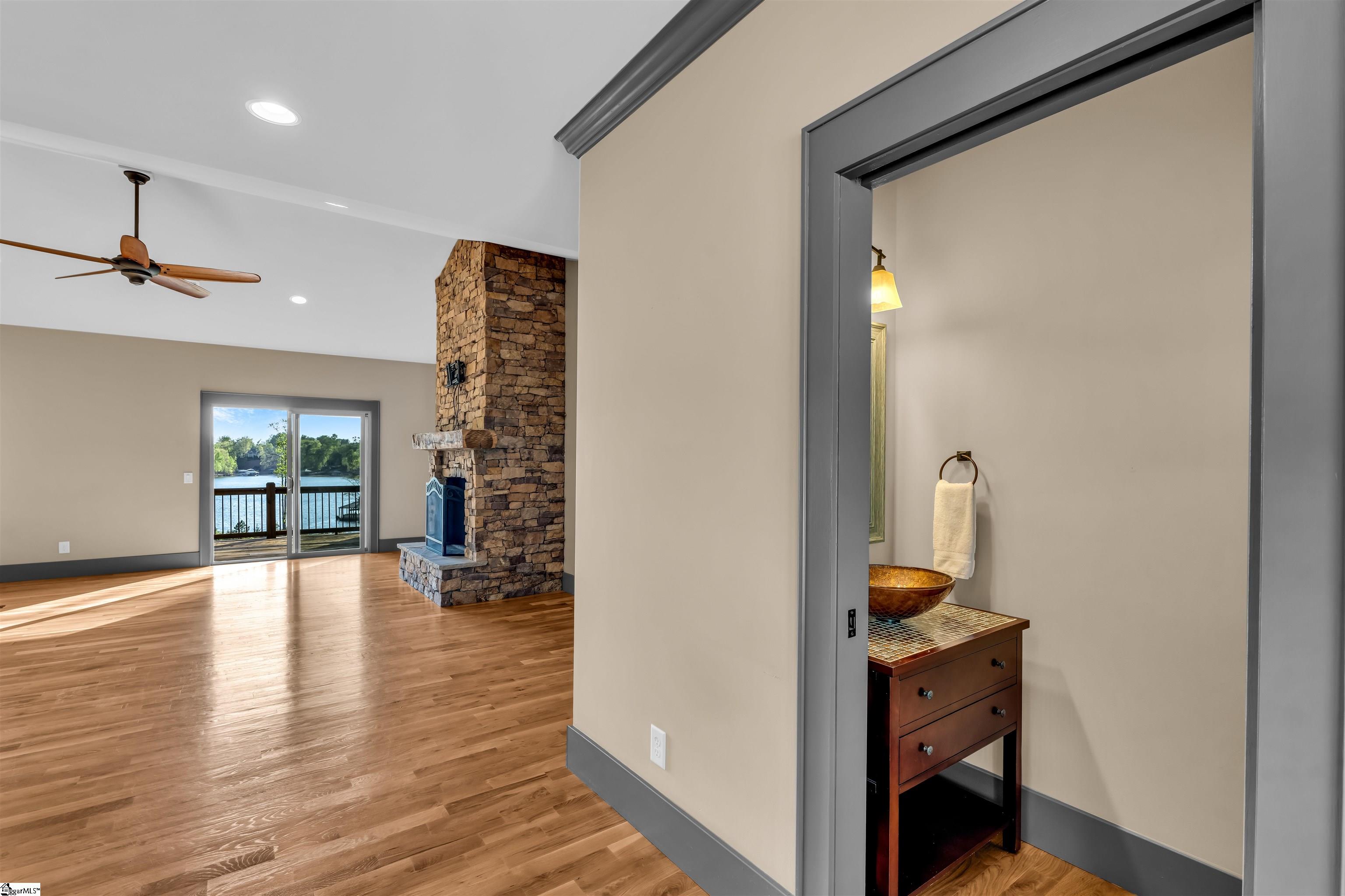 1217 Doug Hollow Road