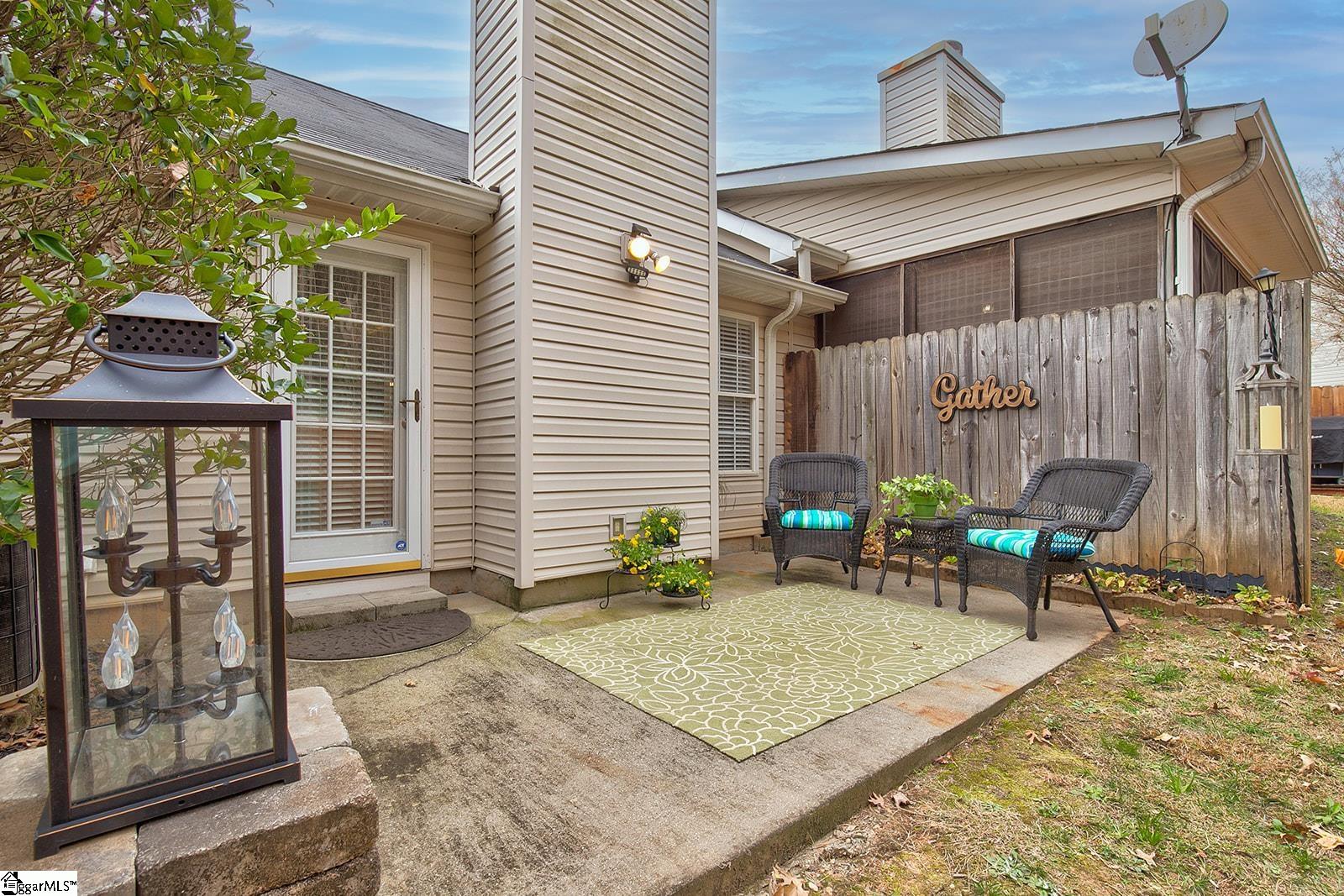 4 Creekbend Court