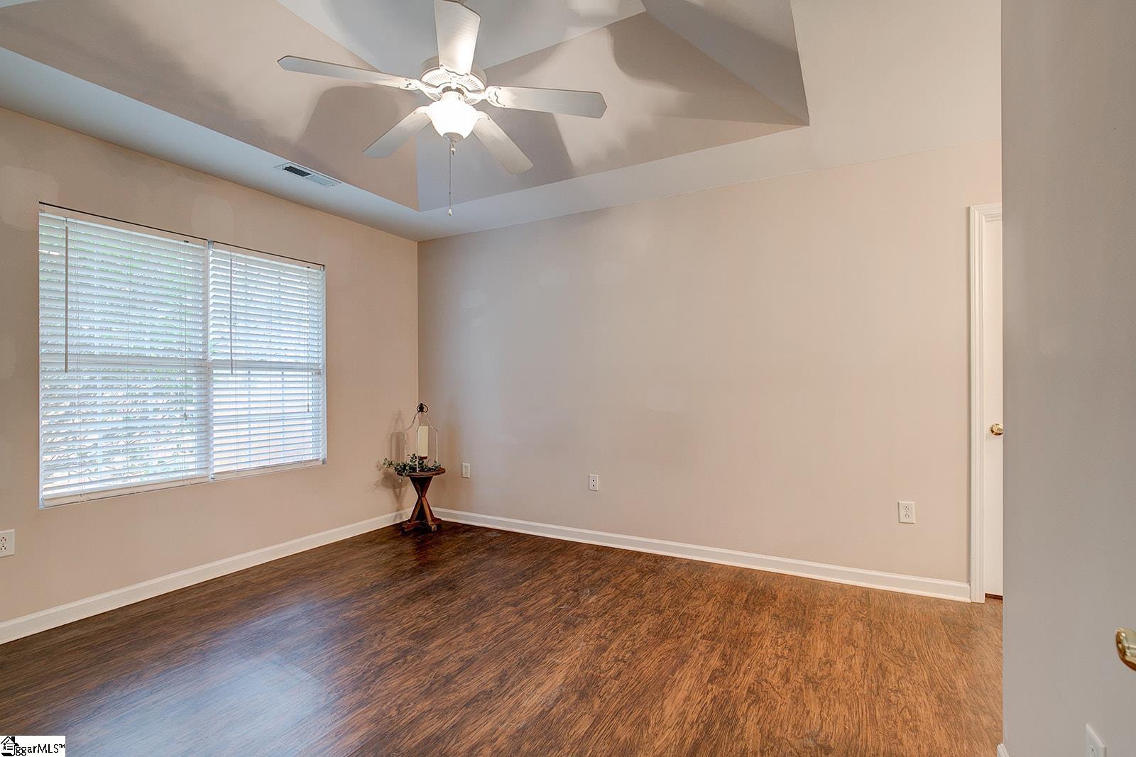 4 Creekbend Court