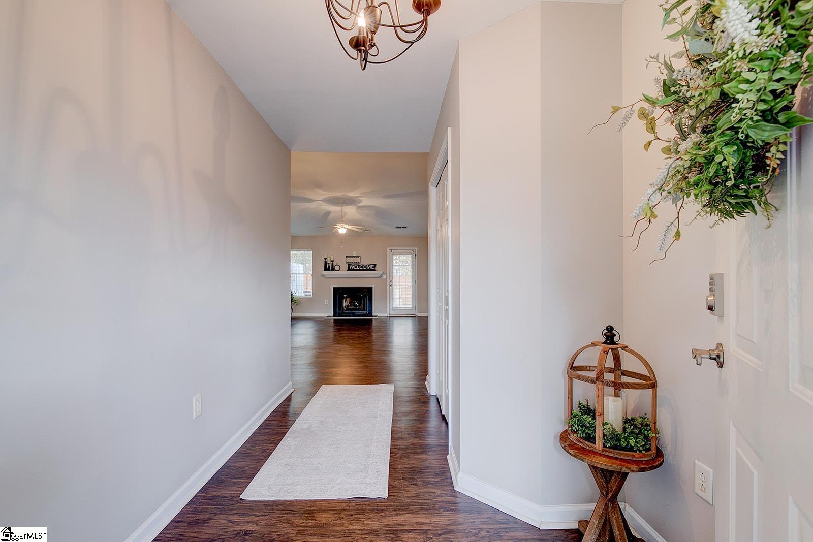 4 Creekbend Court
