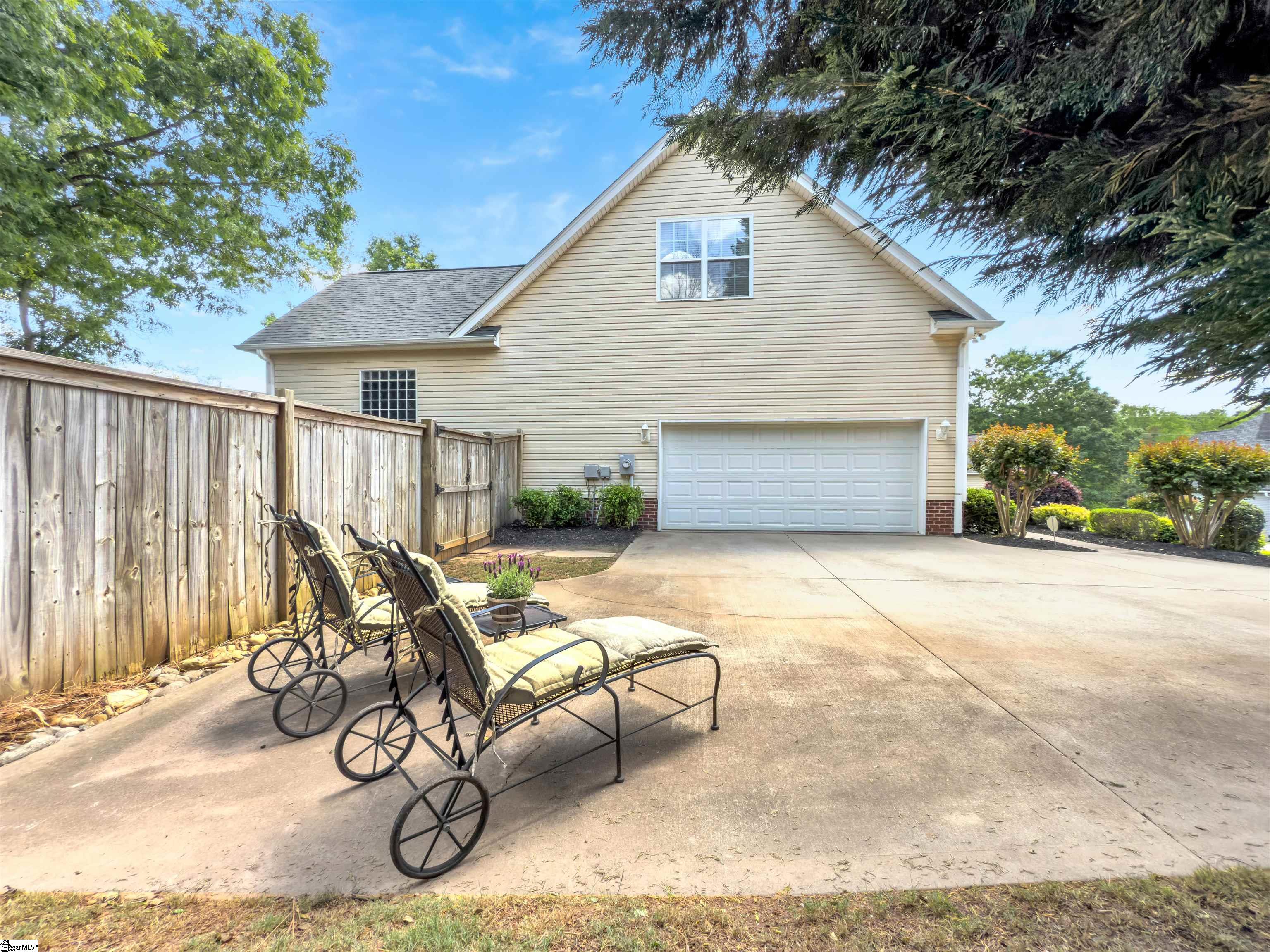 713 Austin Woods Court