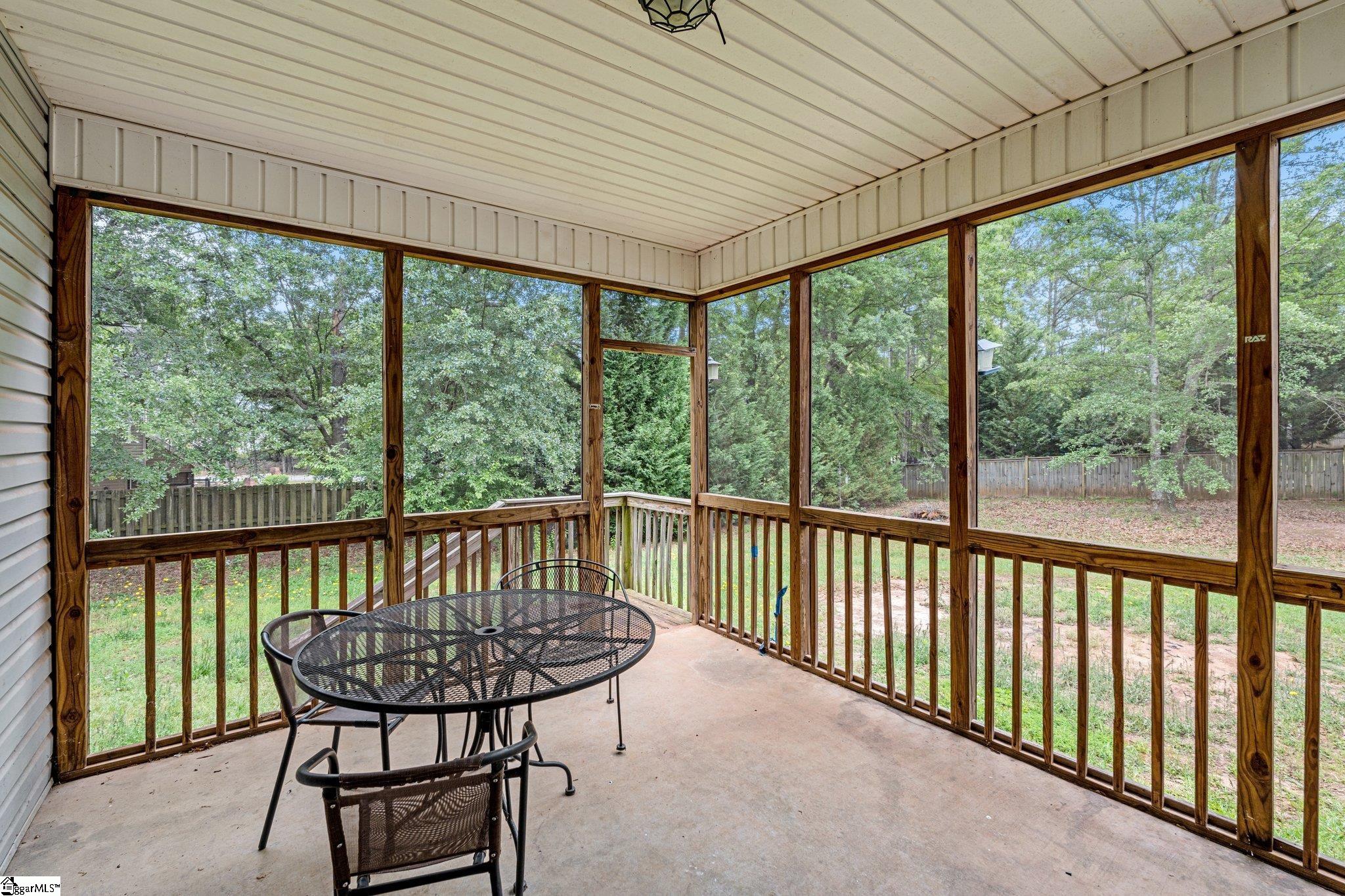 90 Holly Tree Circle