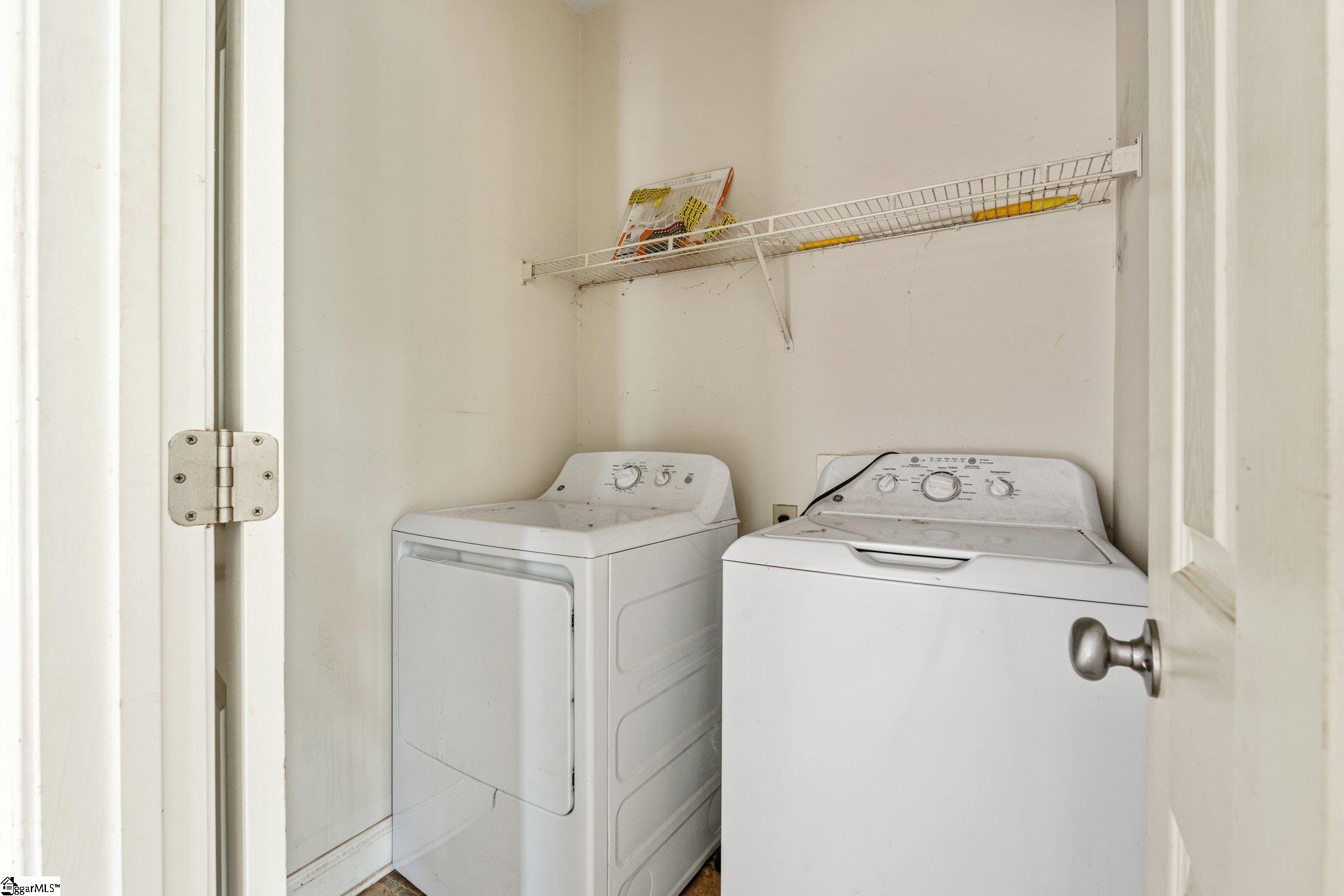 90 Holly Tree Circle