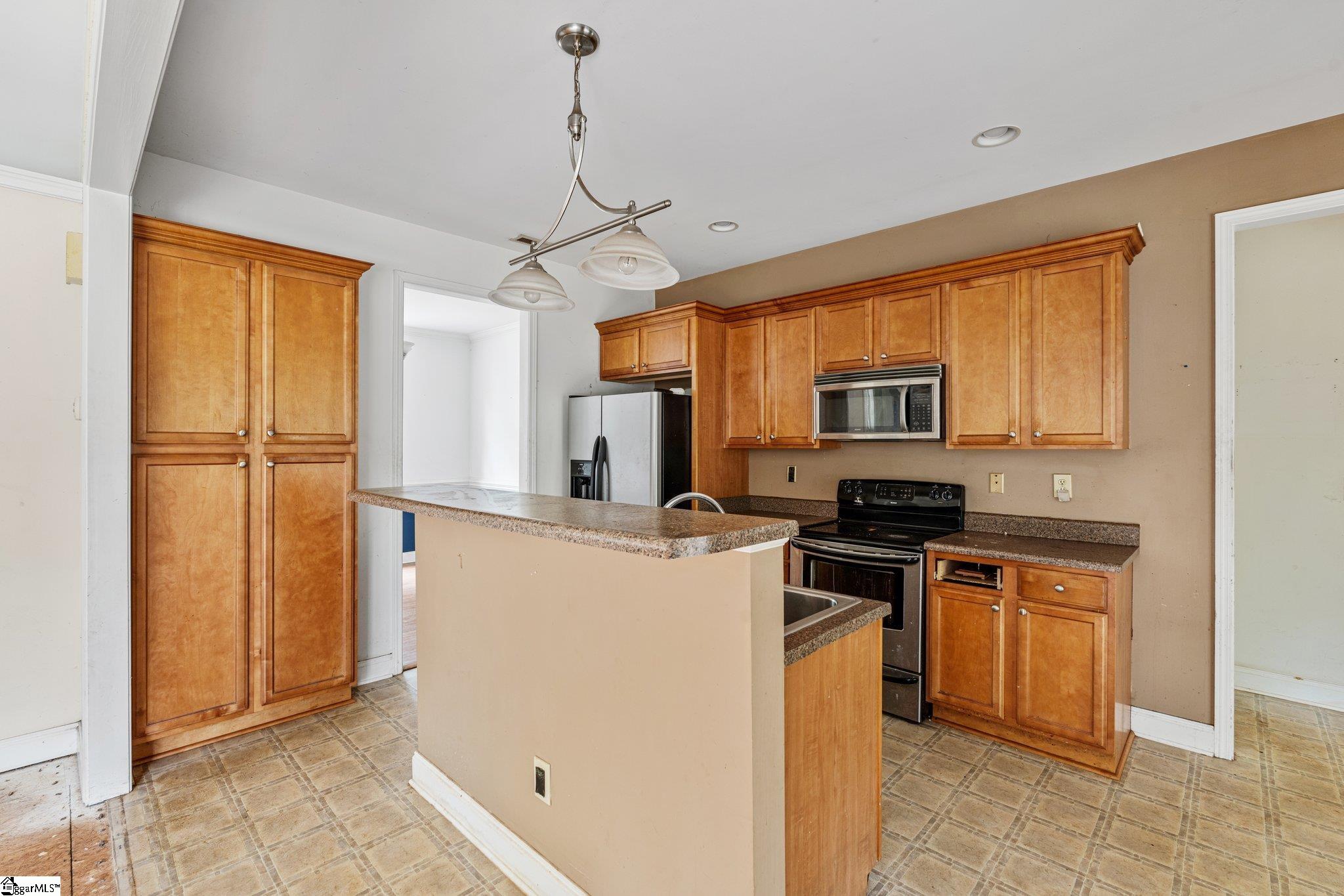 90 Holly Tree Circle