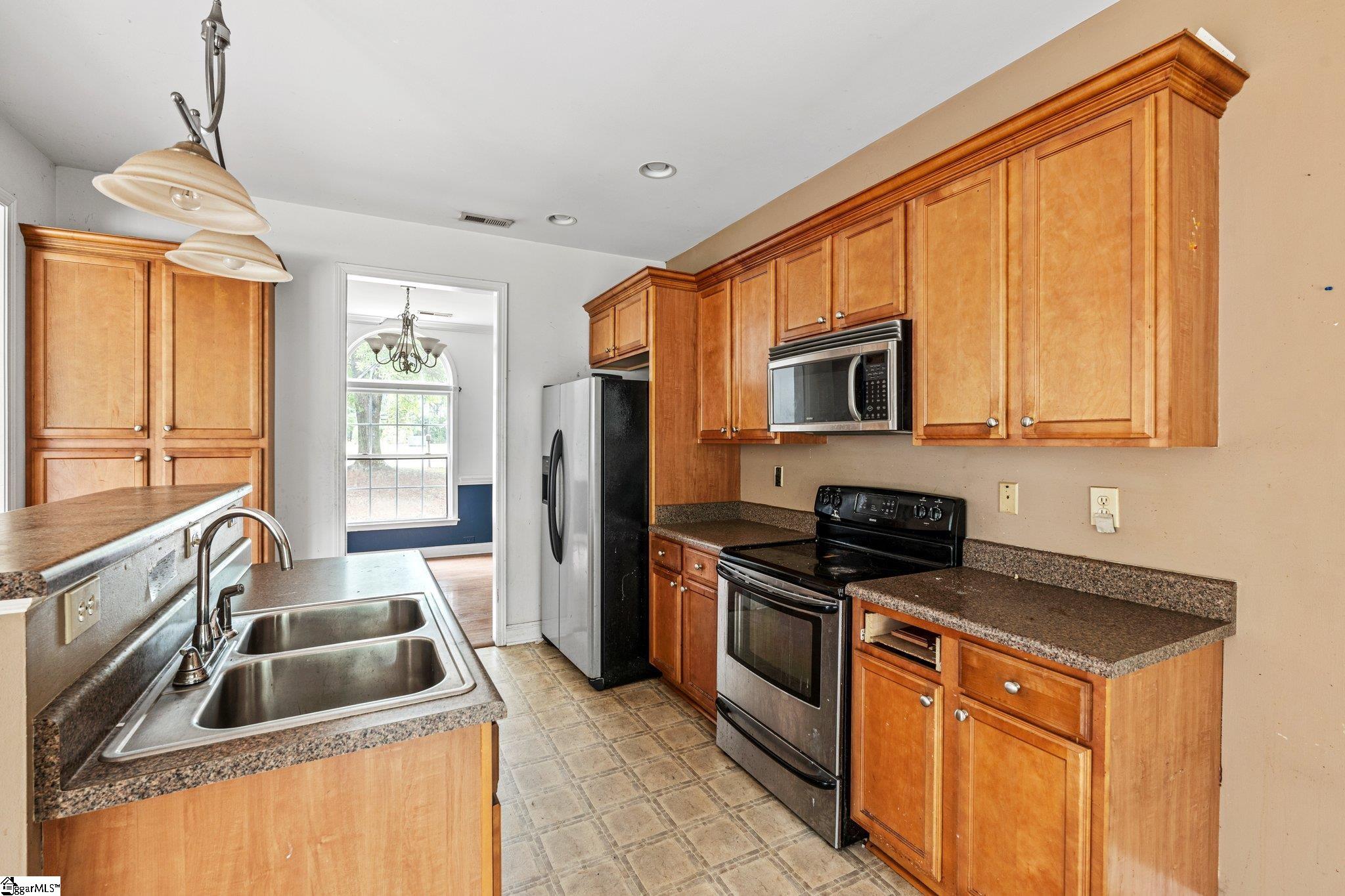 90 Holly Tree Circle