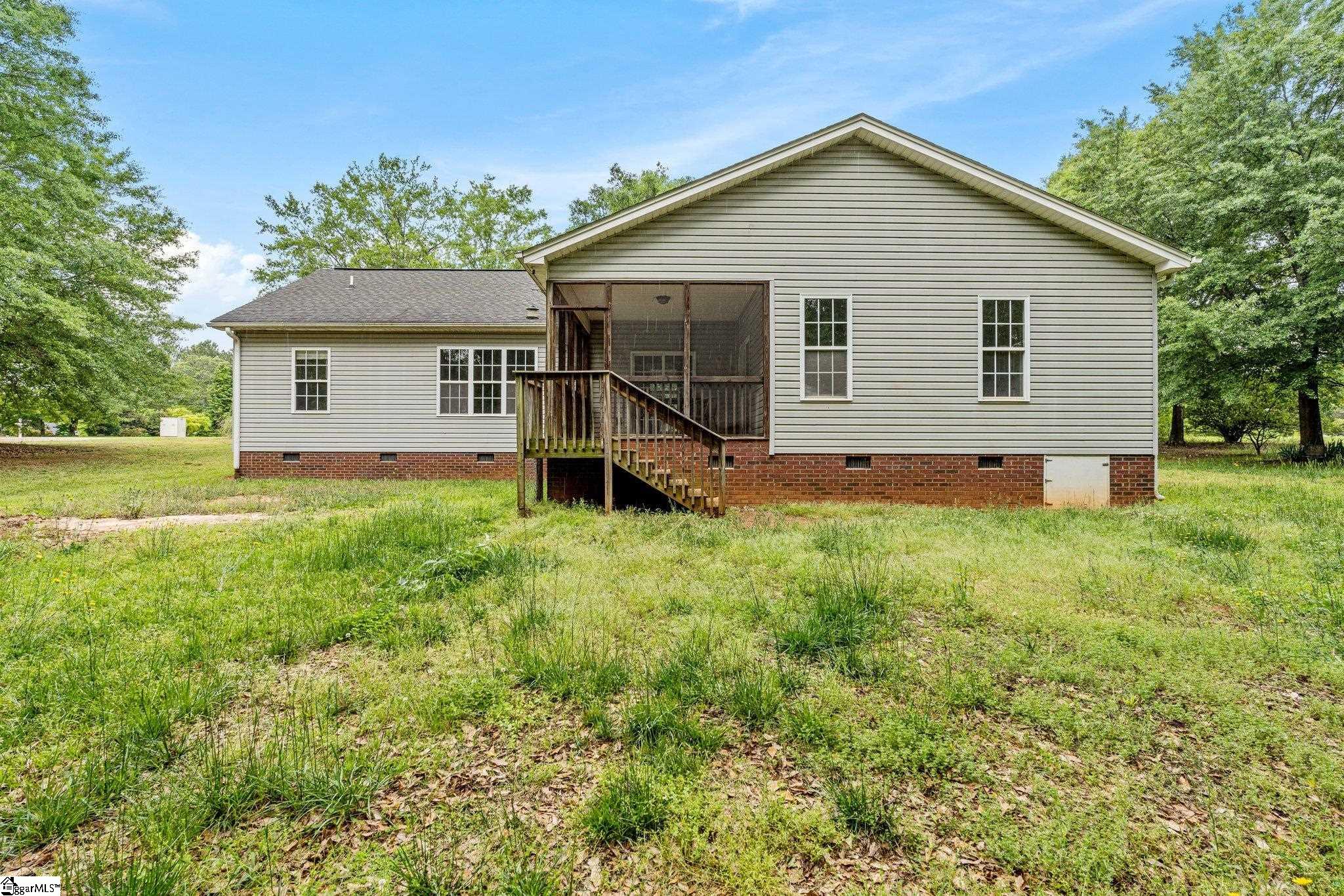 90 Holly Tree Circle