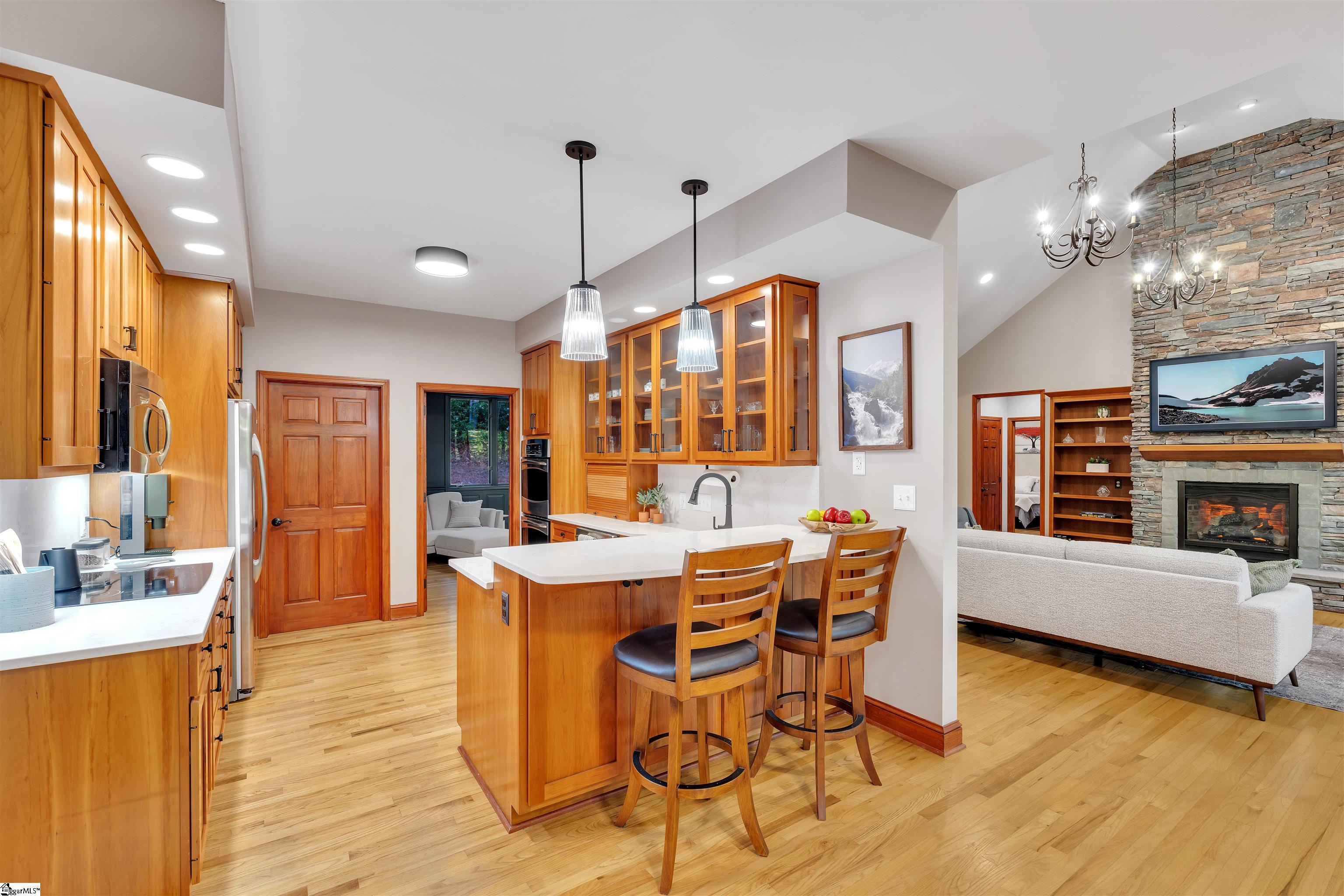 101 Glen Hollow Road