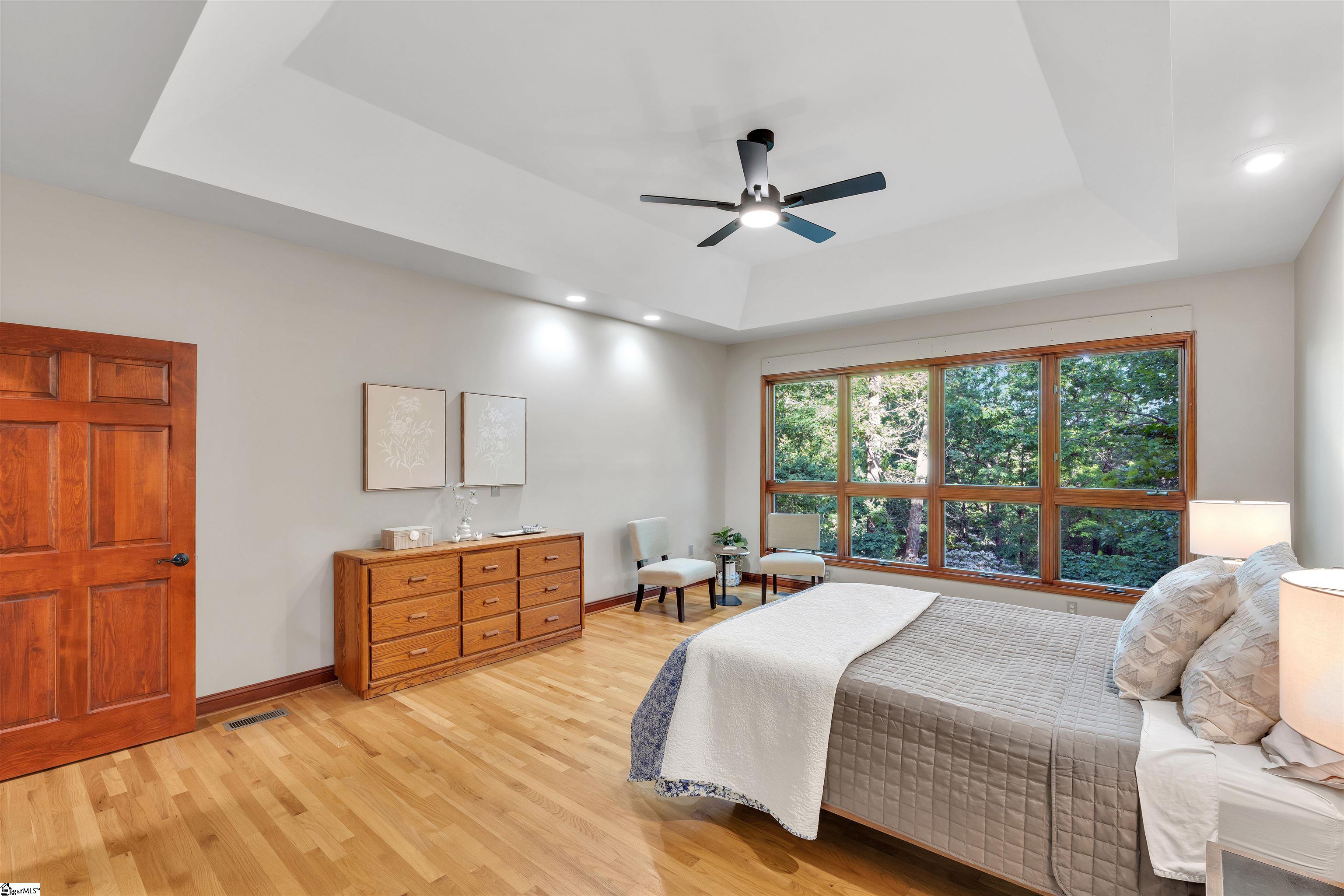 101 Glen Hollow Road