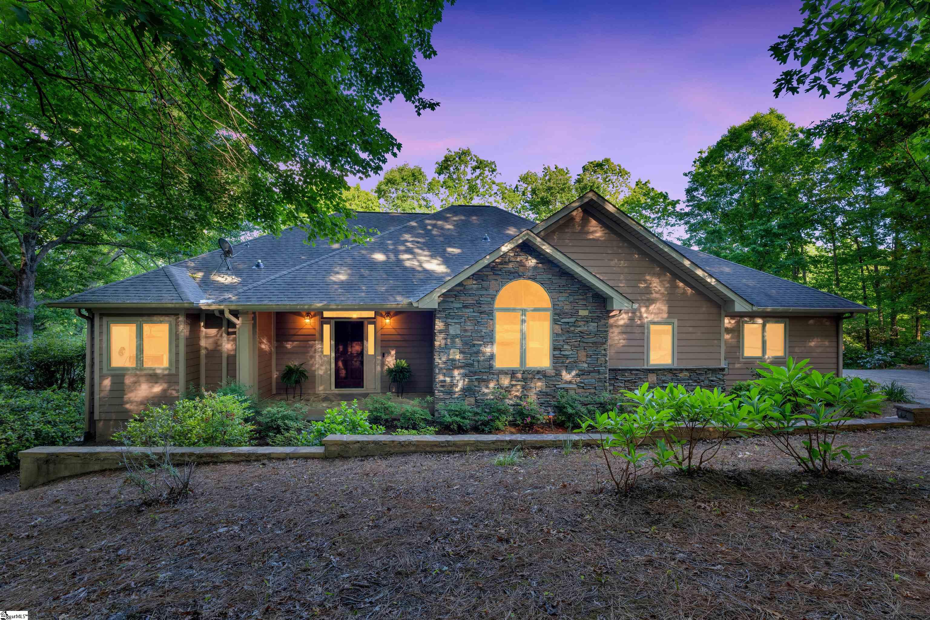 101 Glen Hollow Road