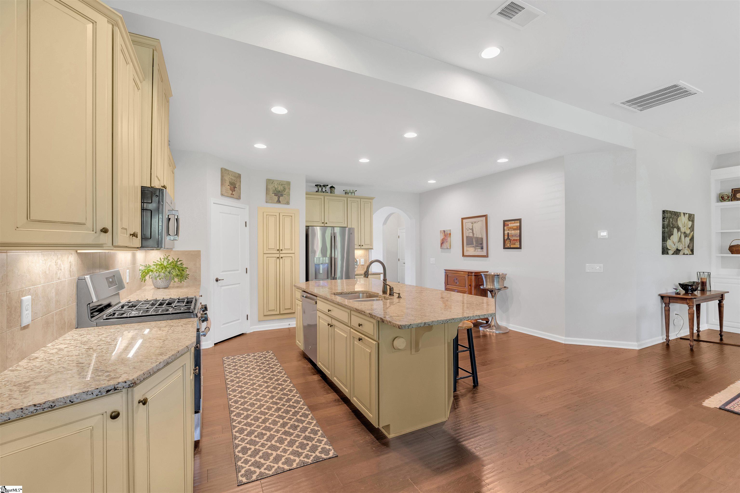 708 Emerald Hill Court