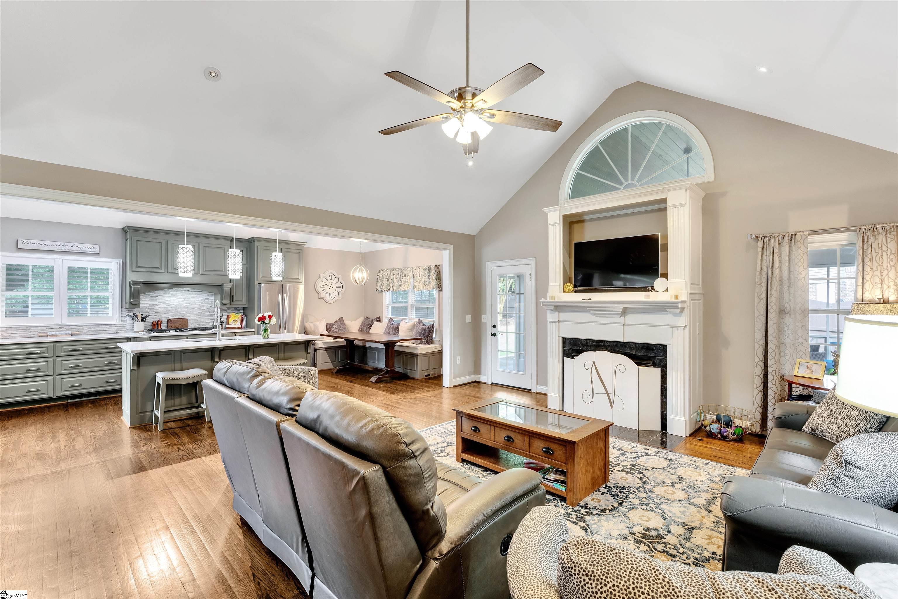 115 Red Maple Circle