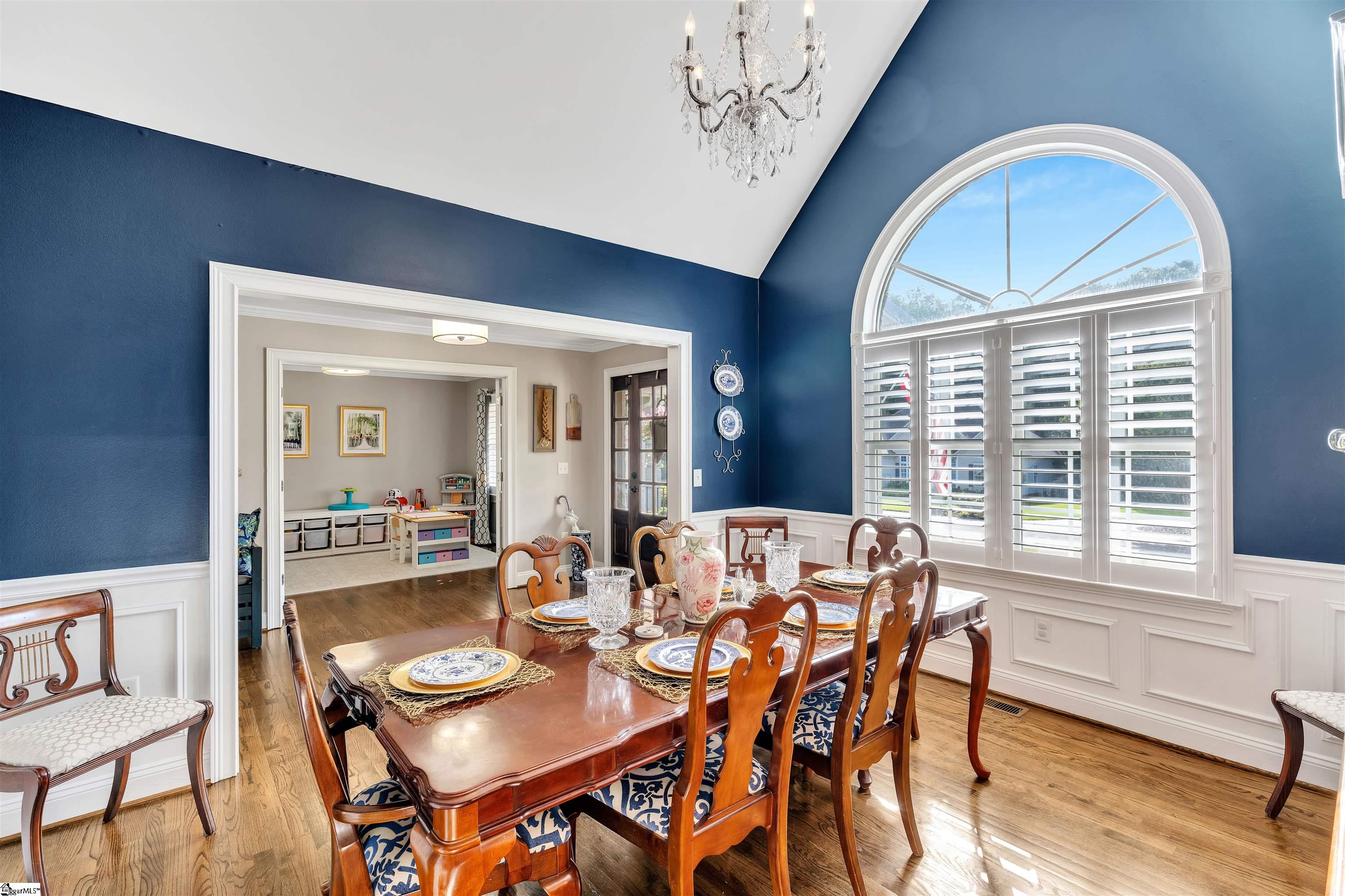 115 Red Maple Circle