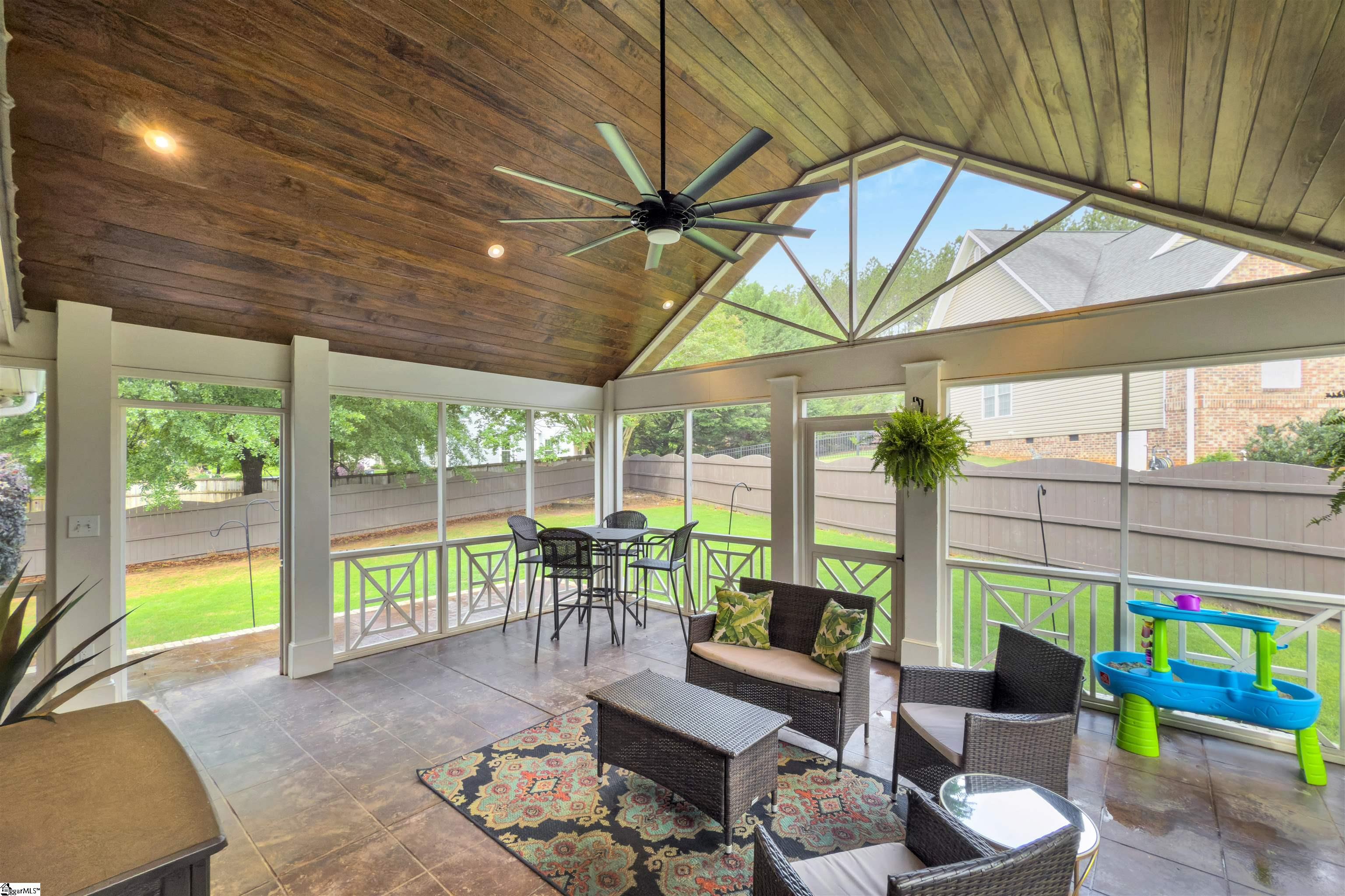 115 Red Maple Circle