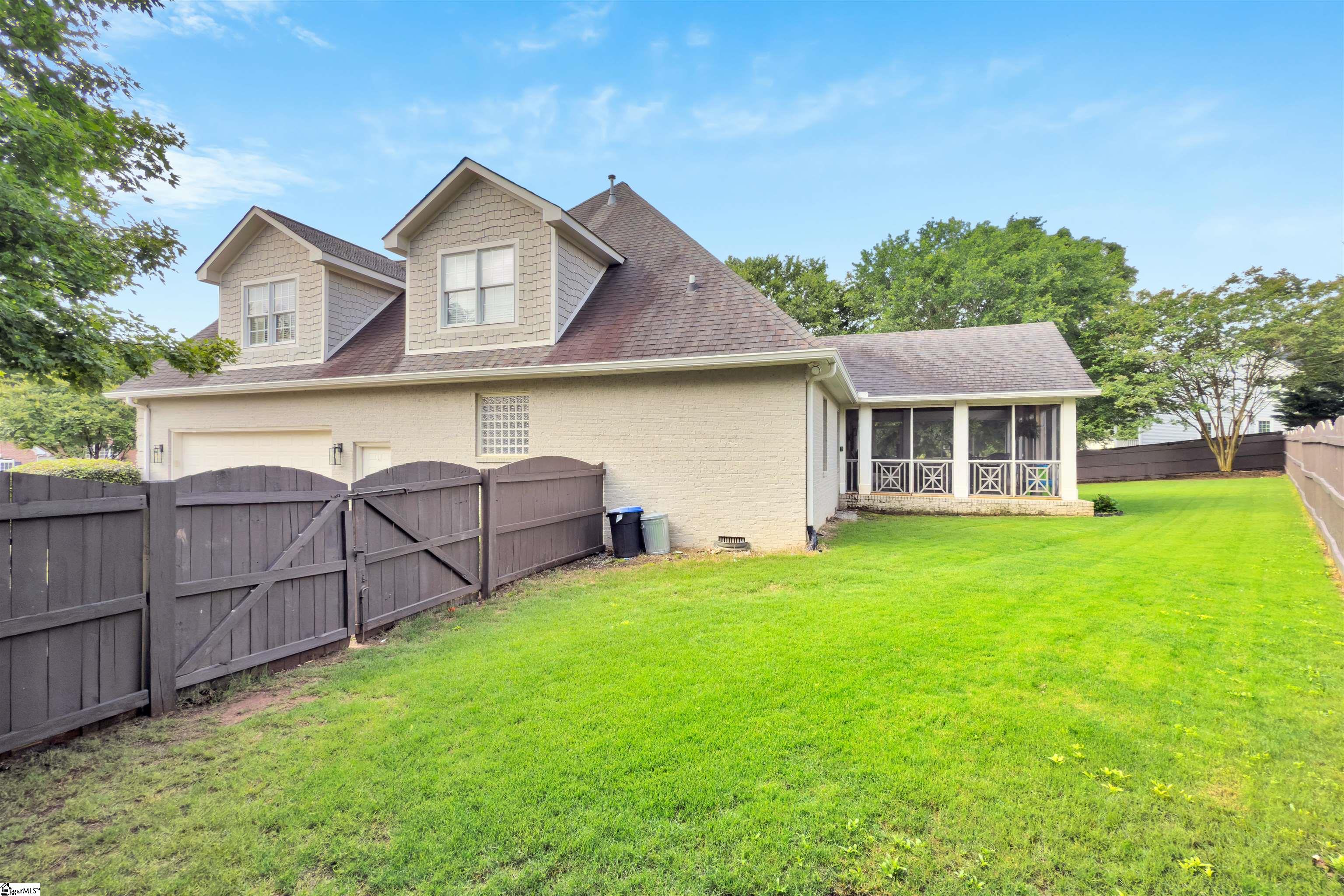 115 Red Maple Circle