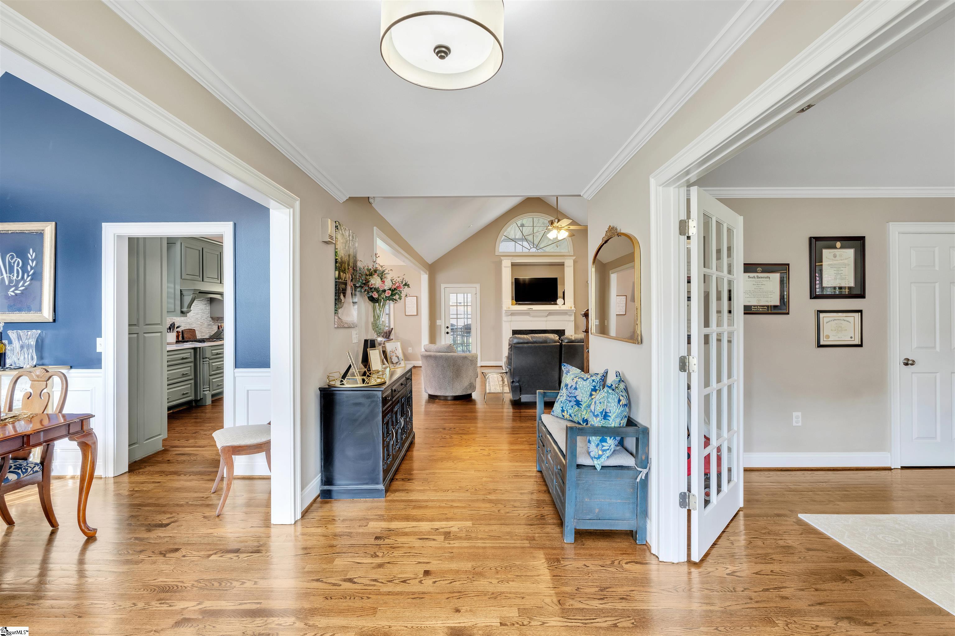 115 Red Maple Circle