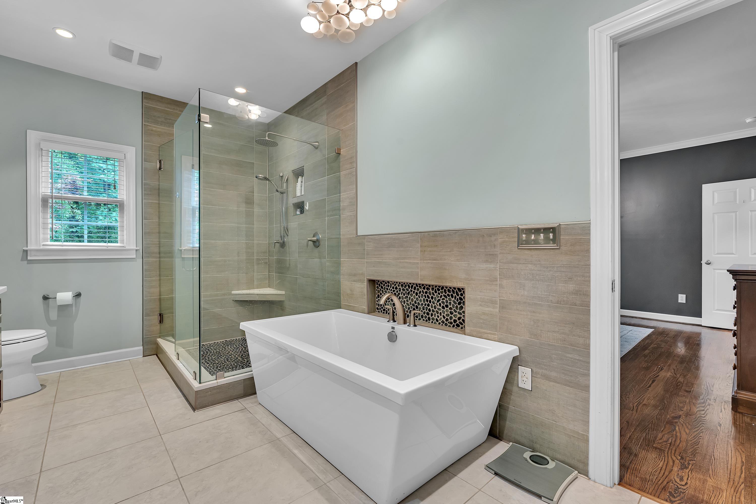 120 Red Maple Circle