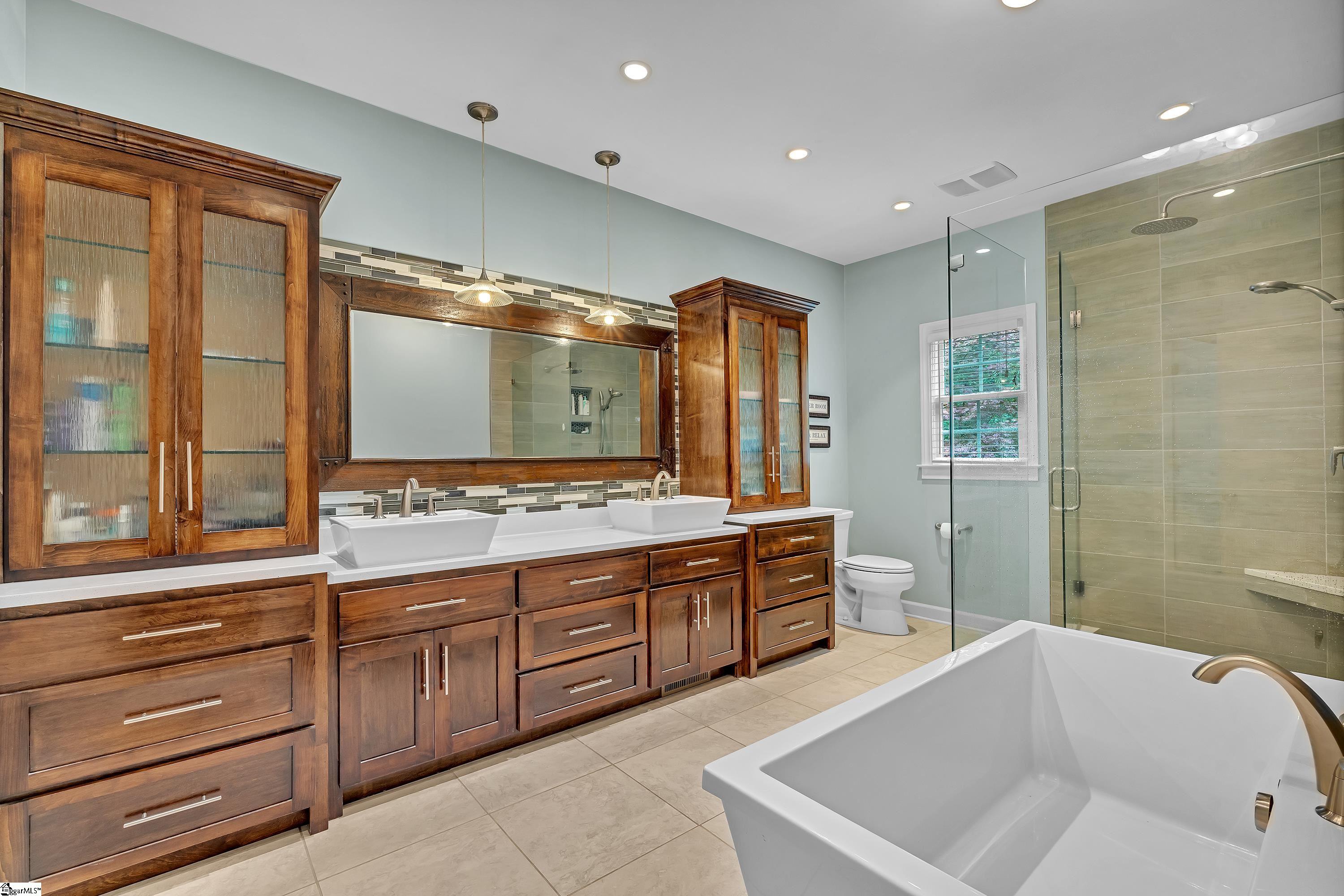 120 Red Maple Circle