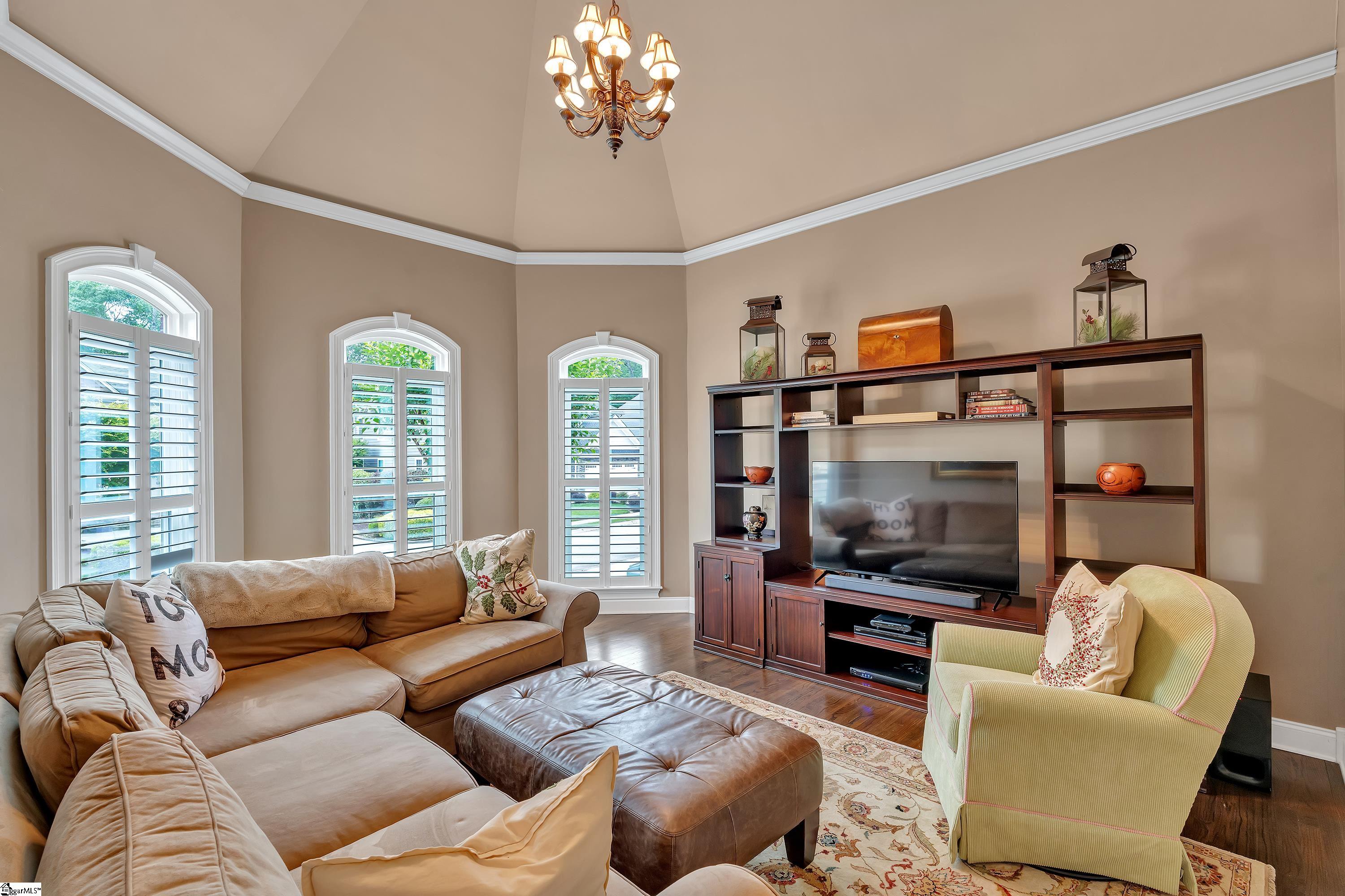 211 Waverly Hall Lane