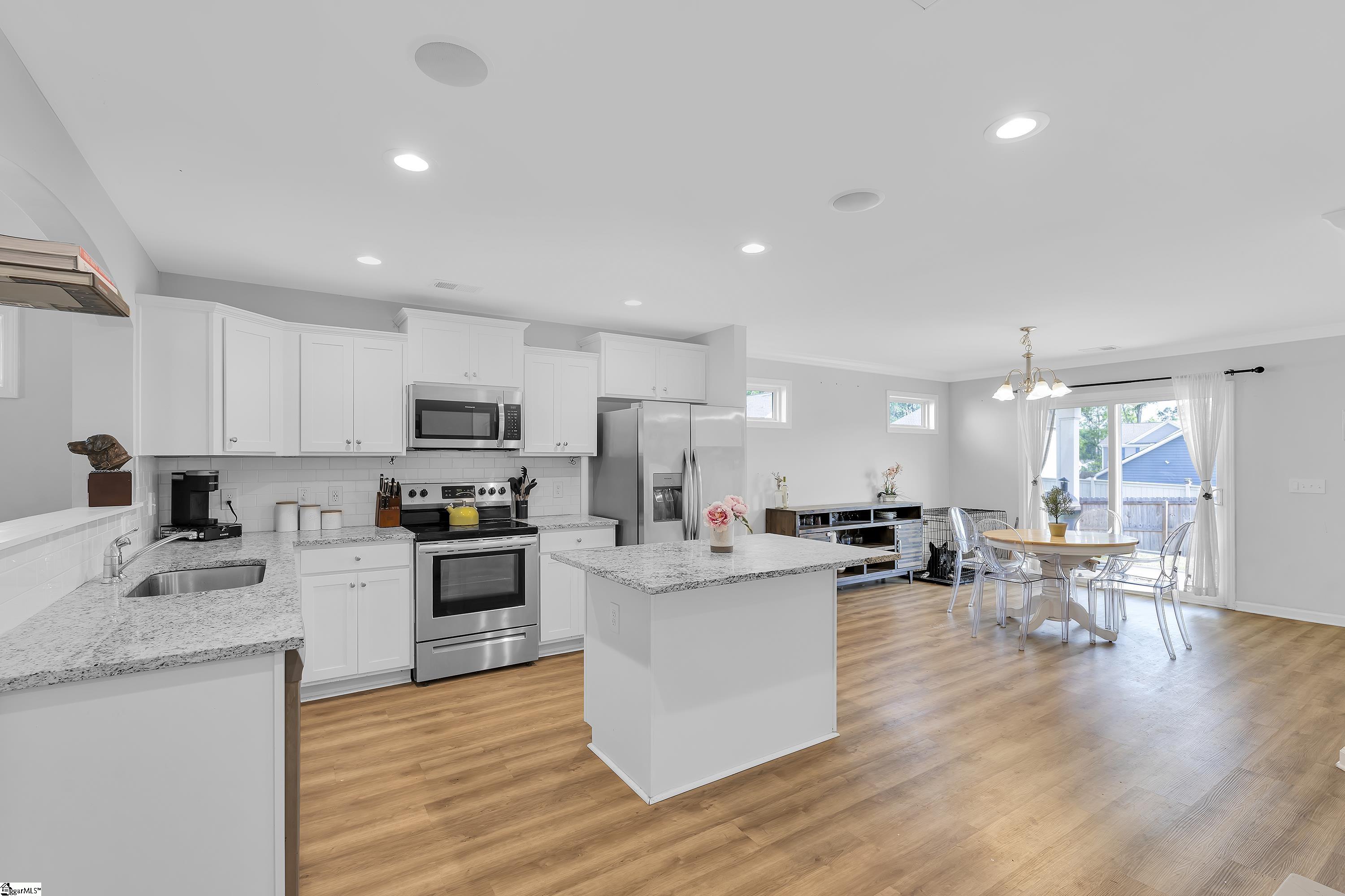 116 Bruinen Drive