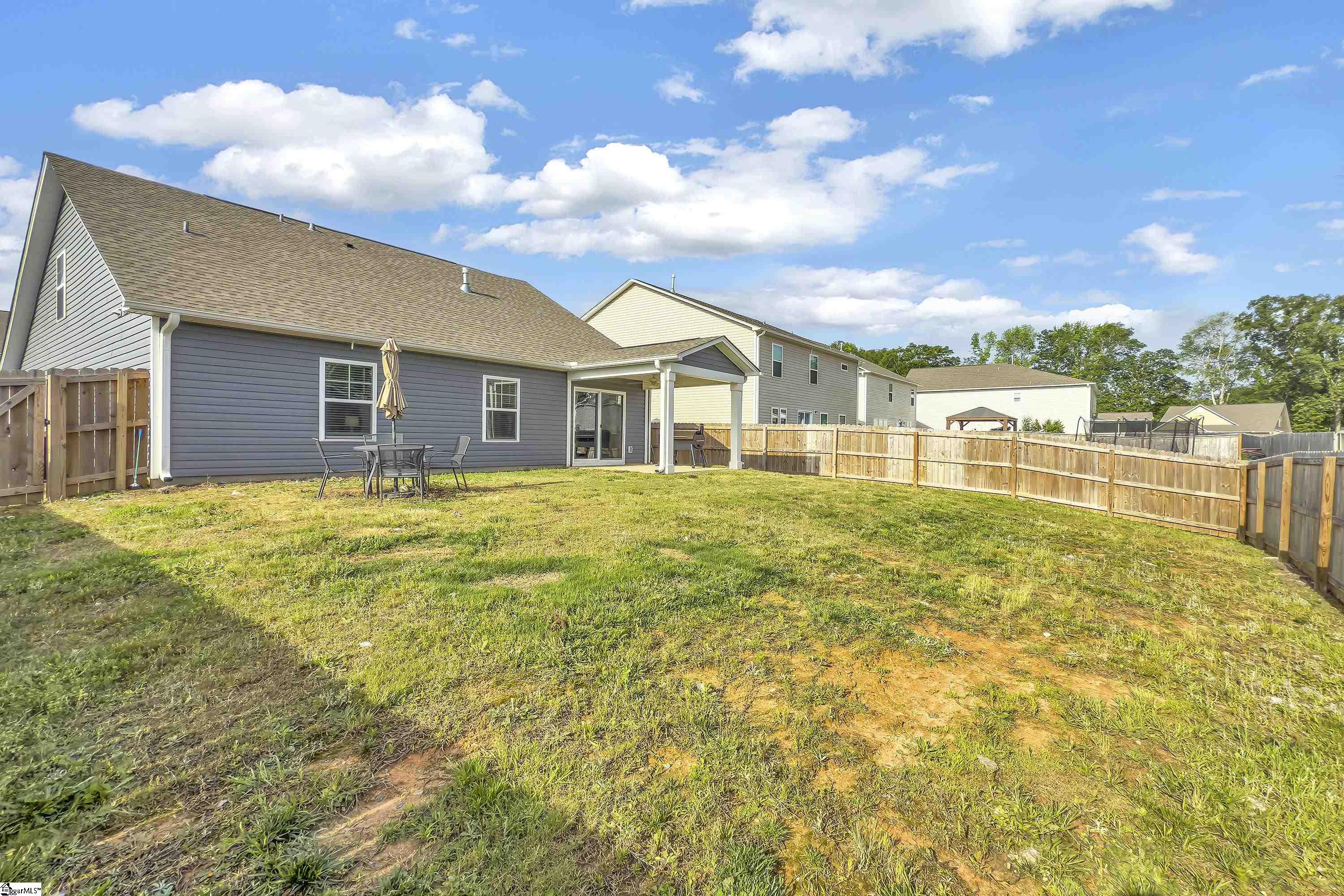 116 Bruinen Drive