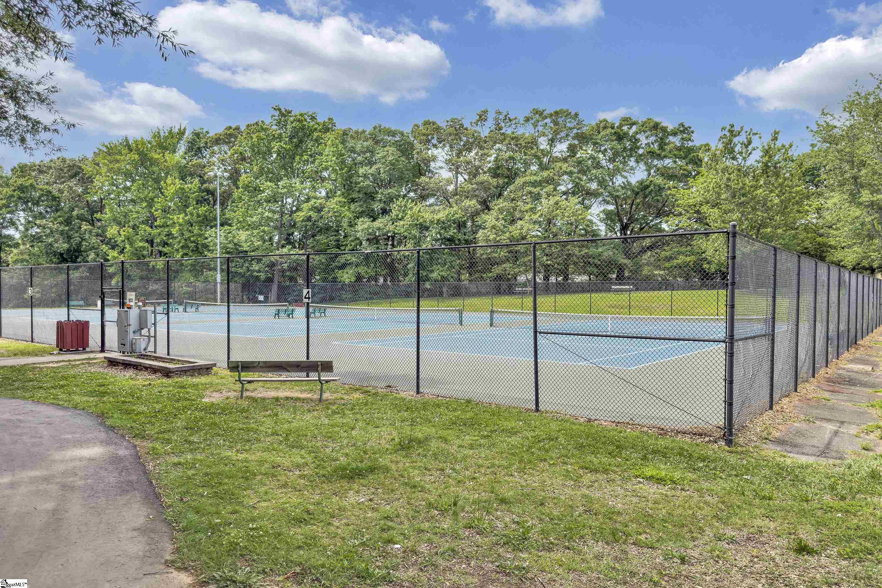 201 Wiscasset Way