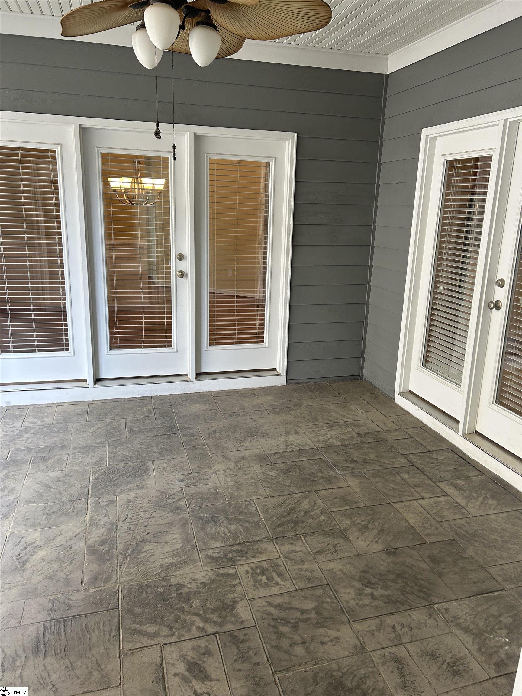 26 Pine Island Drive