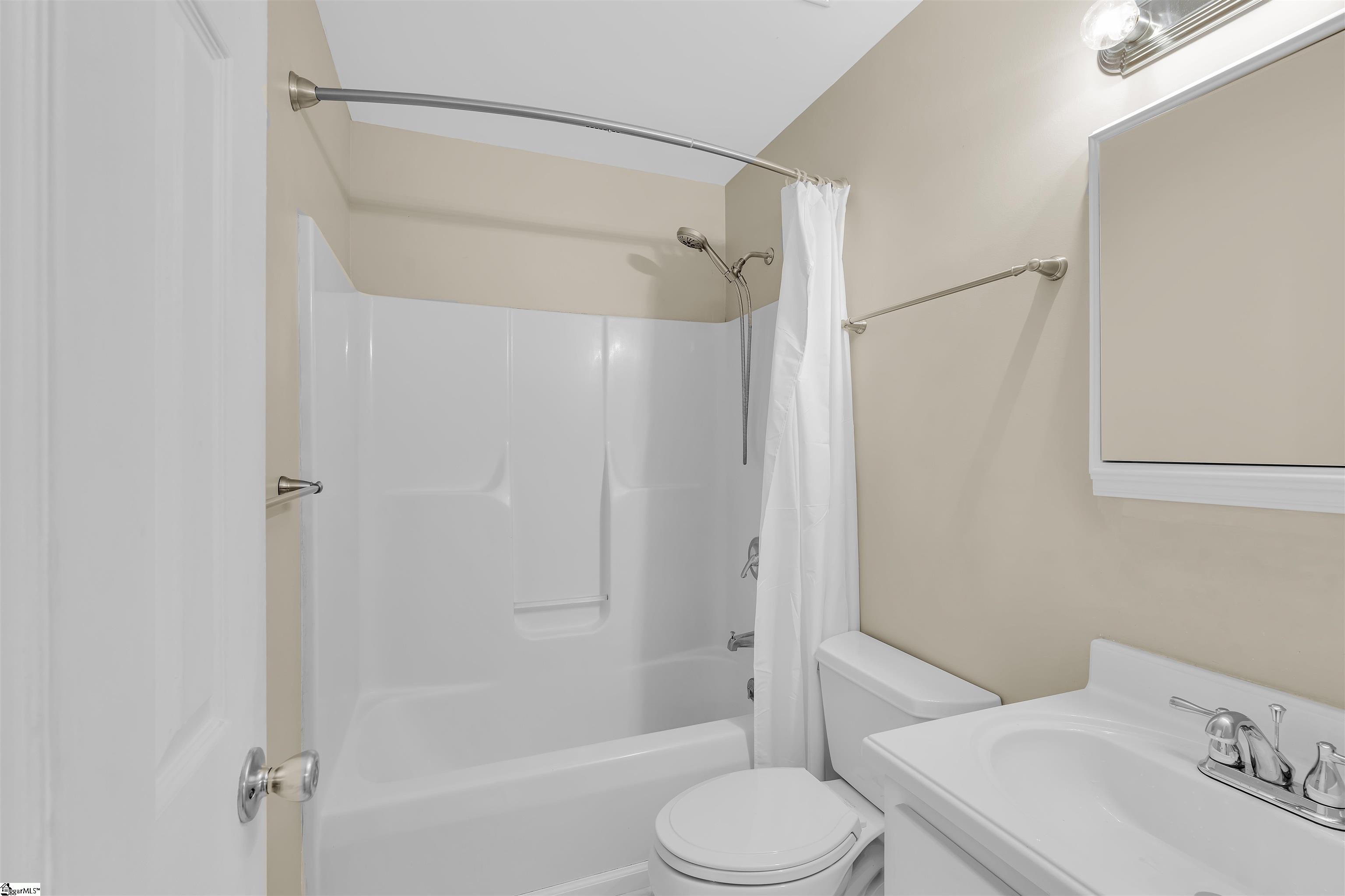 129 Holly Berry Lane