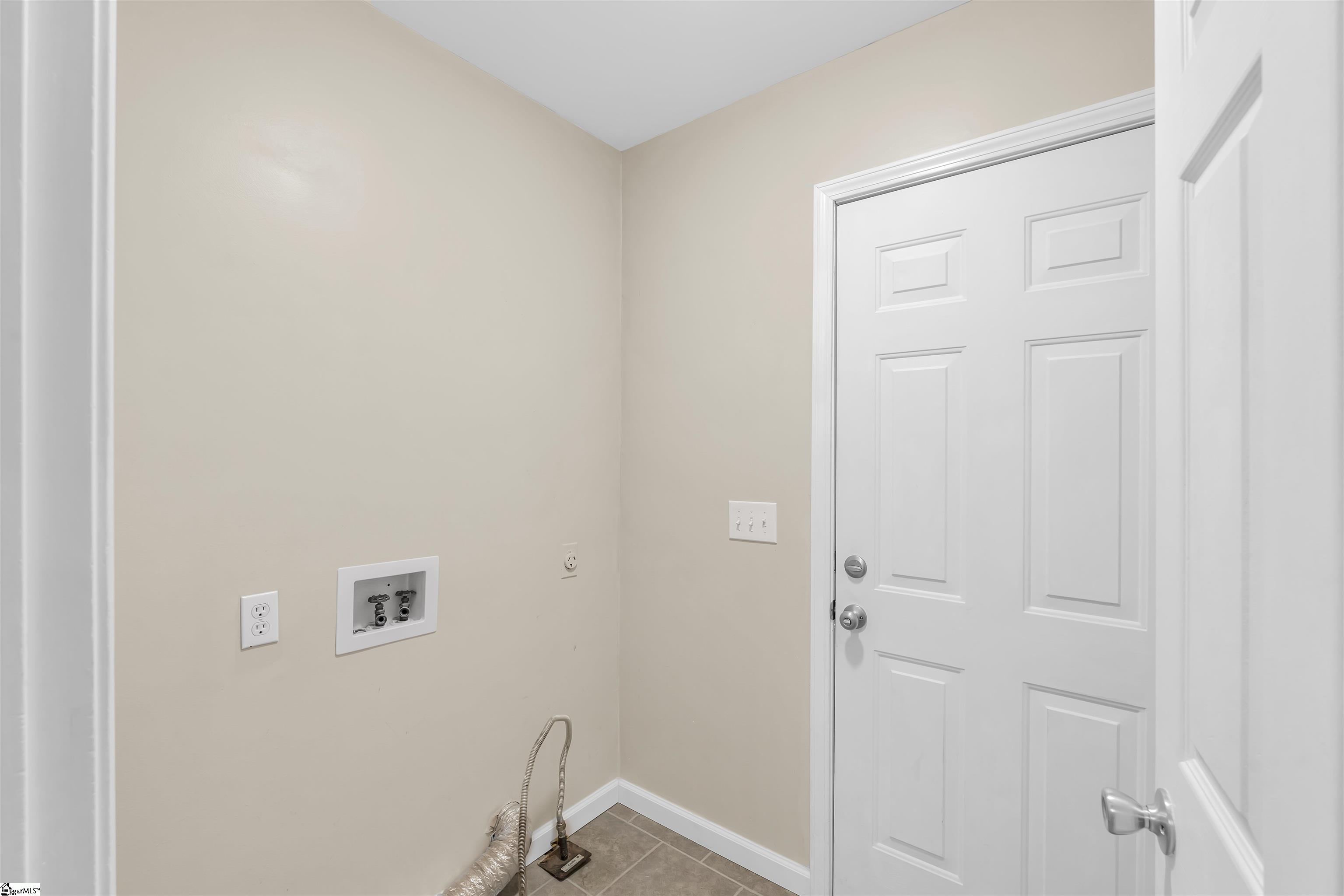 129 Holly Berry Lane